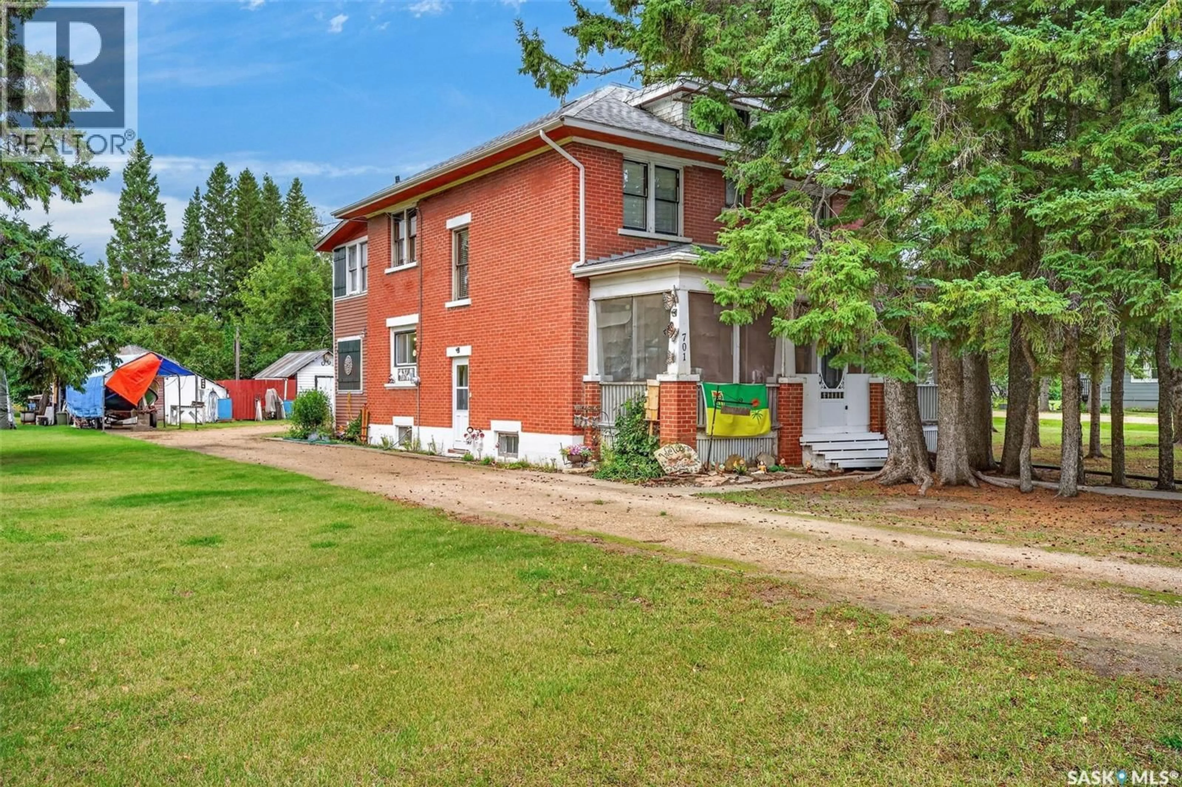 Home with brick exterior material, street for 701 2ND AVENUE, Star City Saskatchewan S0E1P0