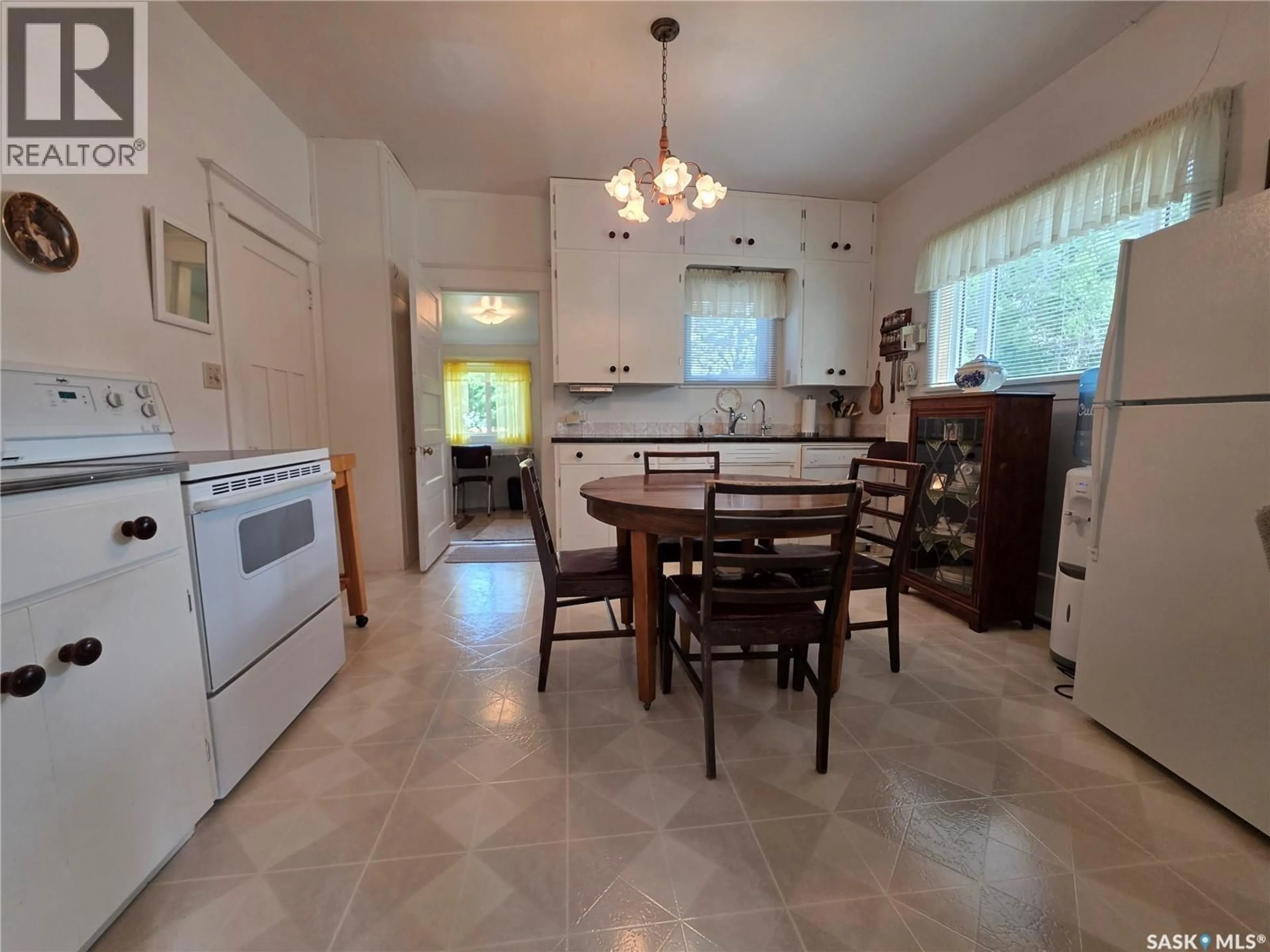 Unknown for 503 LEONARD STREET, Herbert Saskatchewan S0H2A0