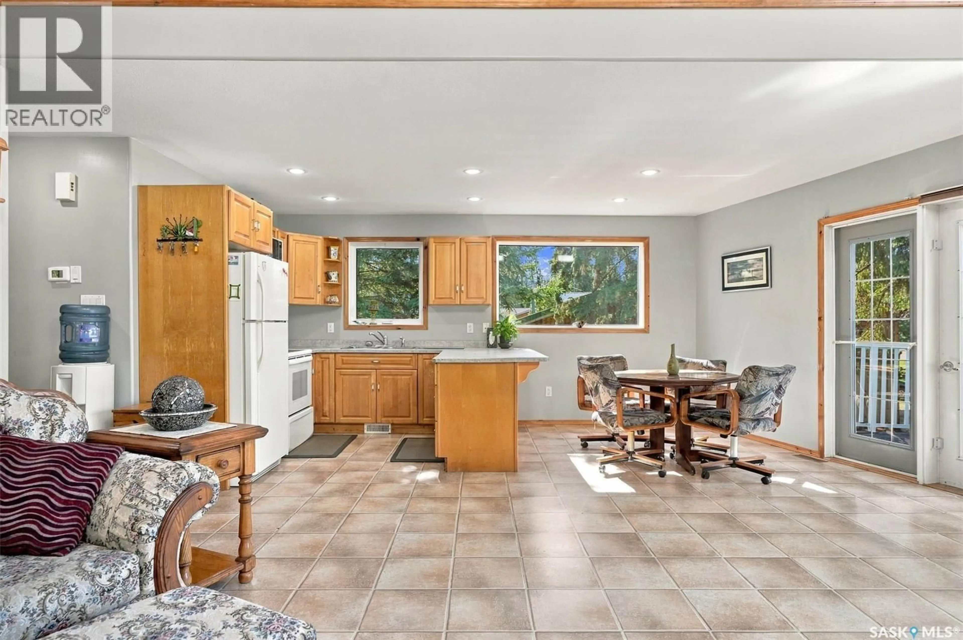 Open concept kitchen, ceramic/tile floor for 8 LAKEVIEW DRIVE, Candle Lake Saskatchewan S0K3E0