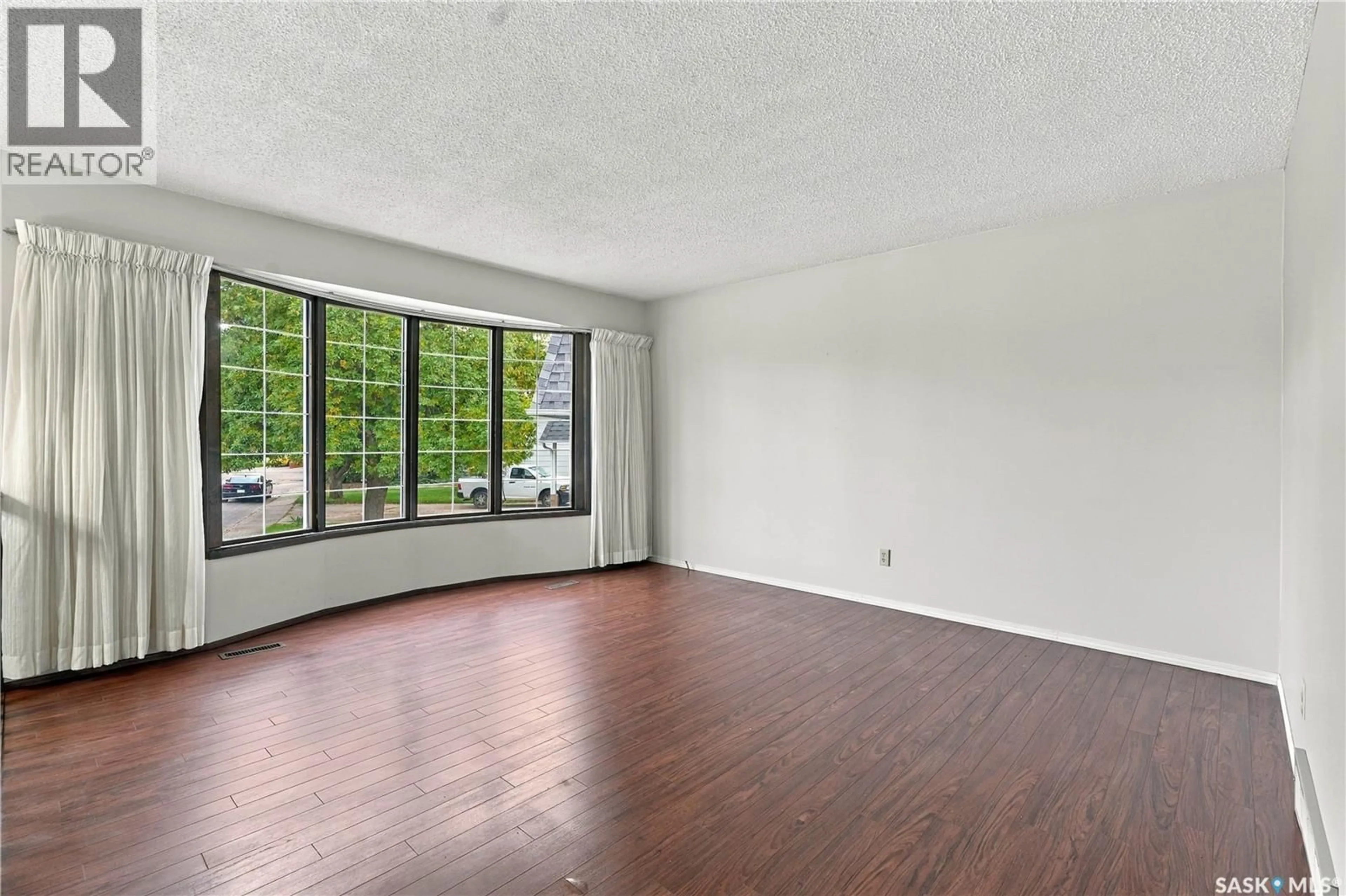 A pic of a room for 618 PRIEL COURT, Saskatoon Saskatchewan S7M4K6