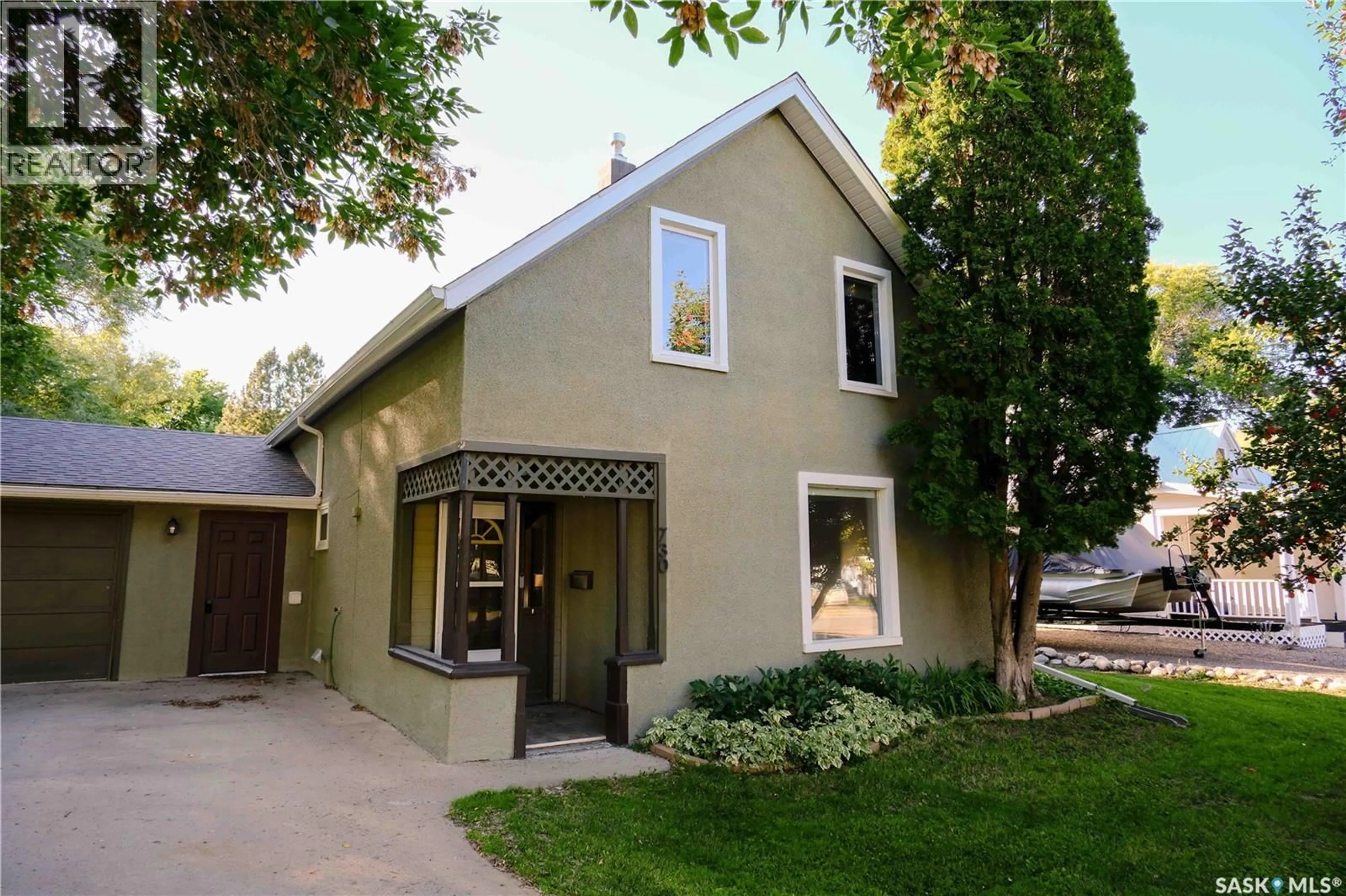 Unknown for 730 COLBOURNE STREET, Lumsden Saskatchewan S0G3C0