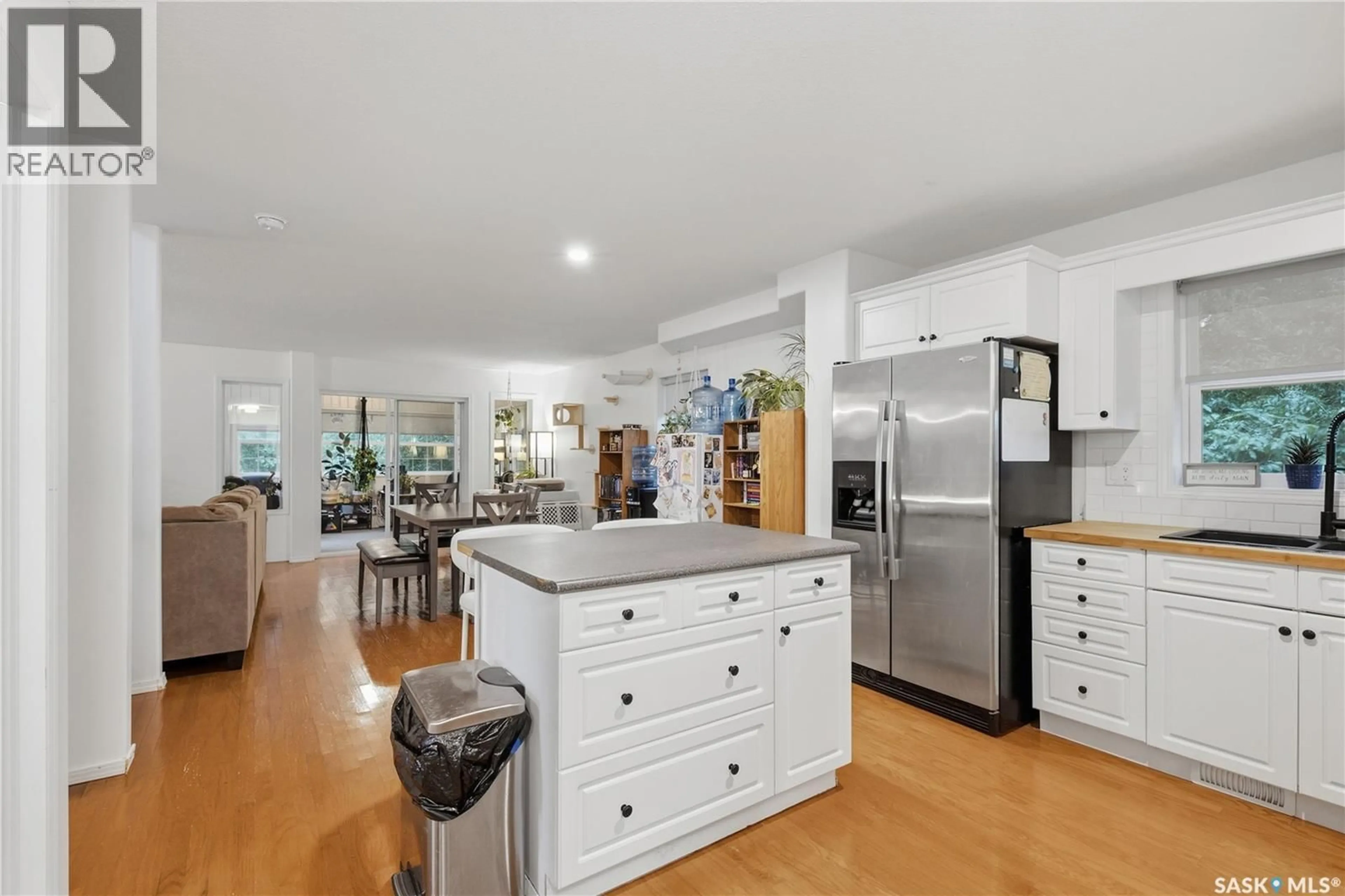 Open concept kitchen, unknown for 226A FAIRCHILD AVENUE, Regina Beach Saskatchewan S0G4C0