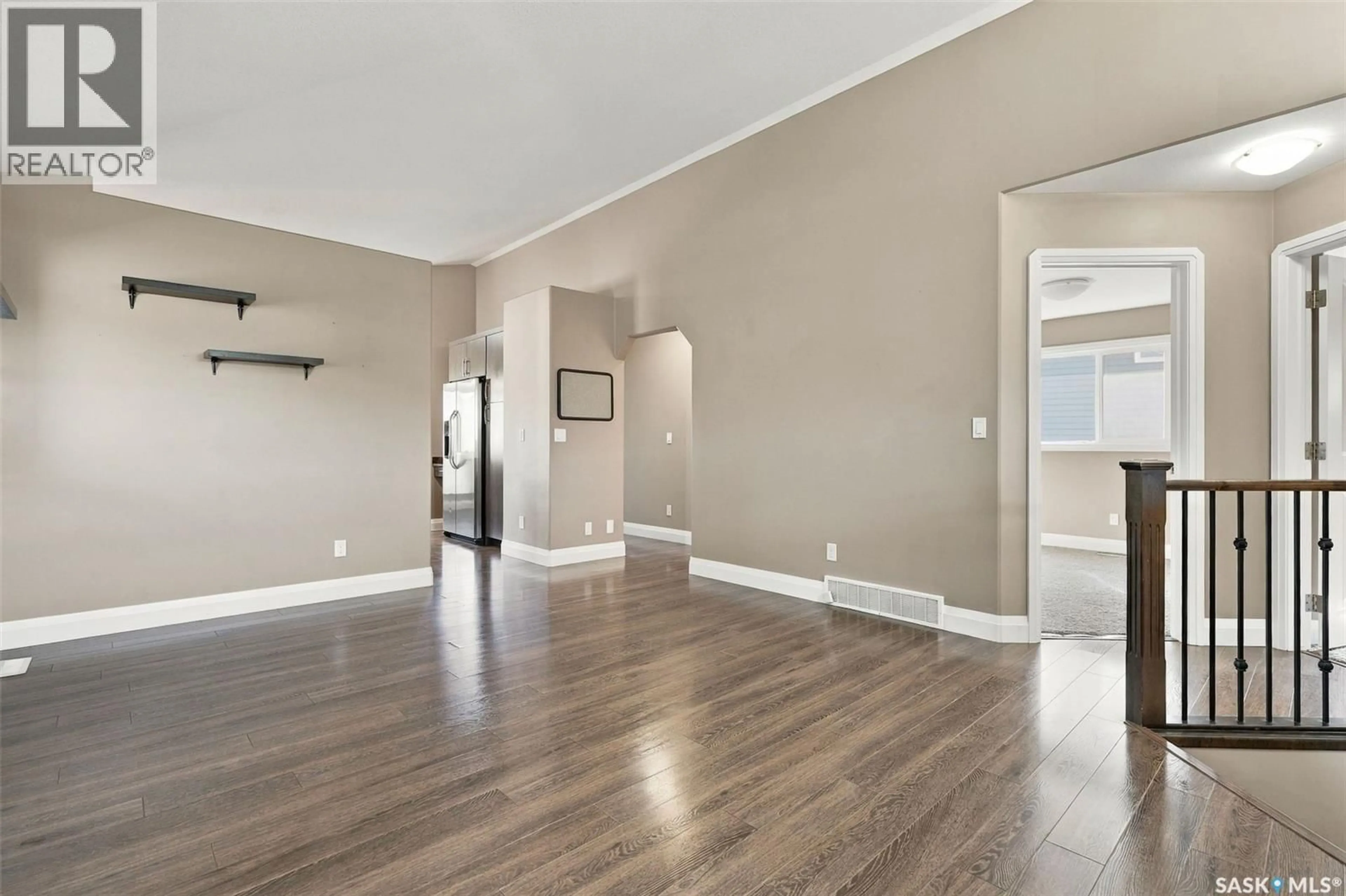 Unknown for 1114 HARGREAVES WAY, Saskatoon Saskatchewan S7R0H2