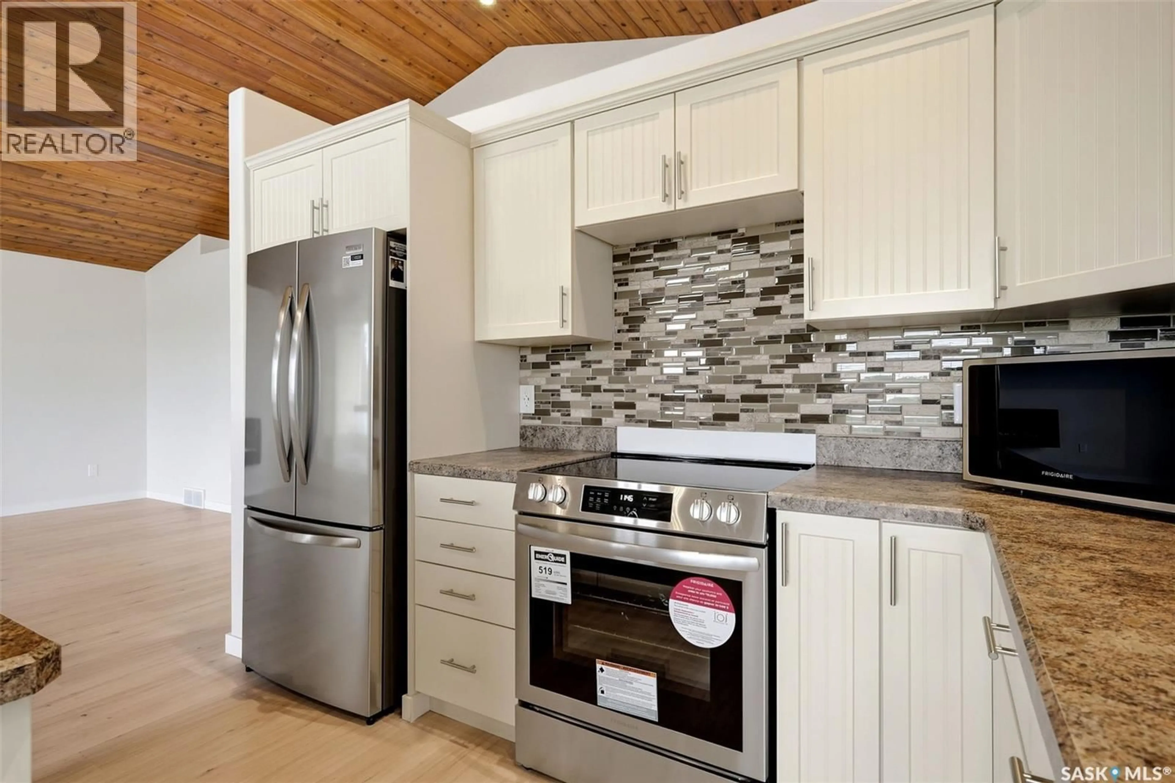 Unknown for 414 WALTER STREET, Saskatchewan Beach Saskatchewan S0G4L0