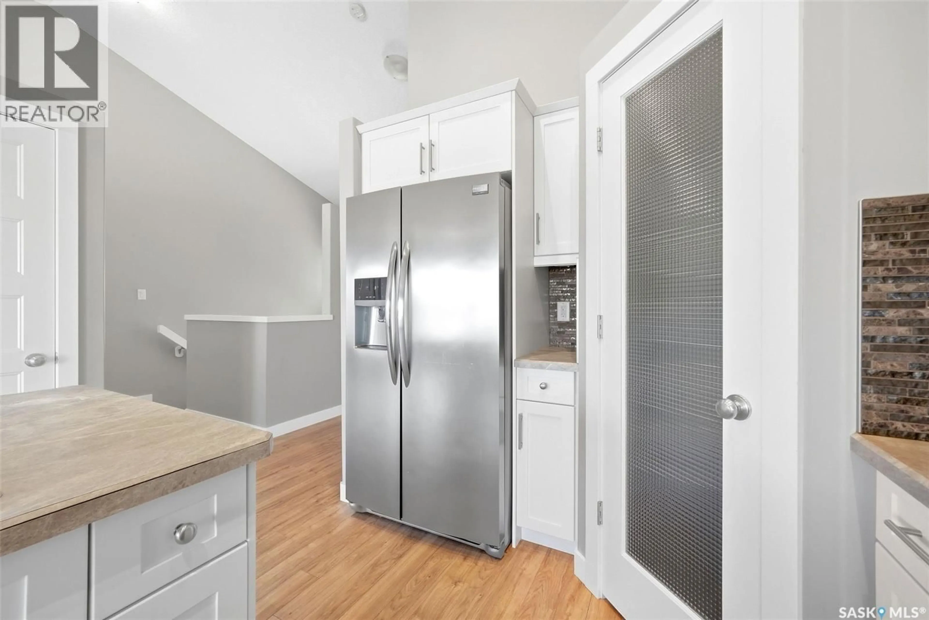 Unknown for 4493 JAMES HILL ROAD, Regina Saskatchewan S4W0K5