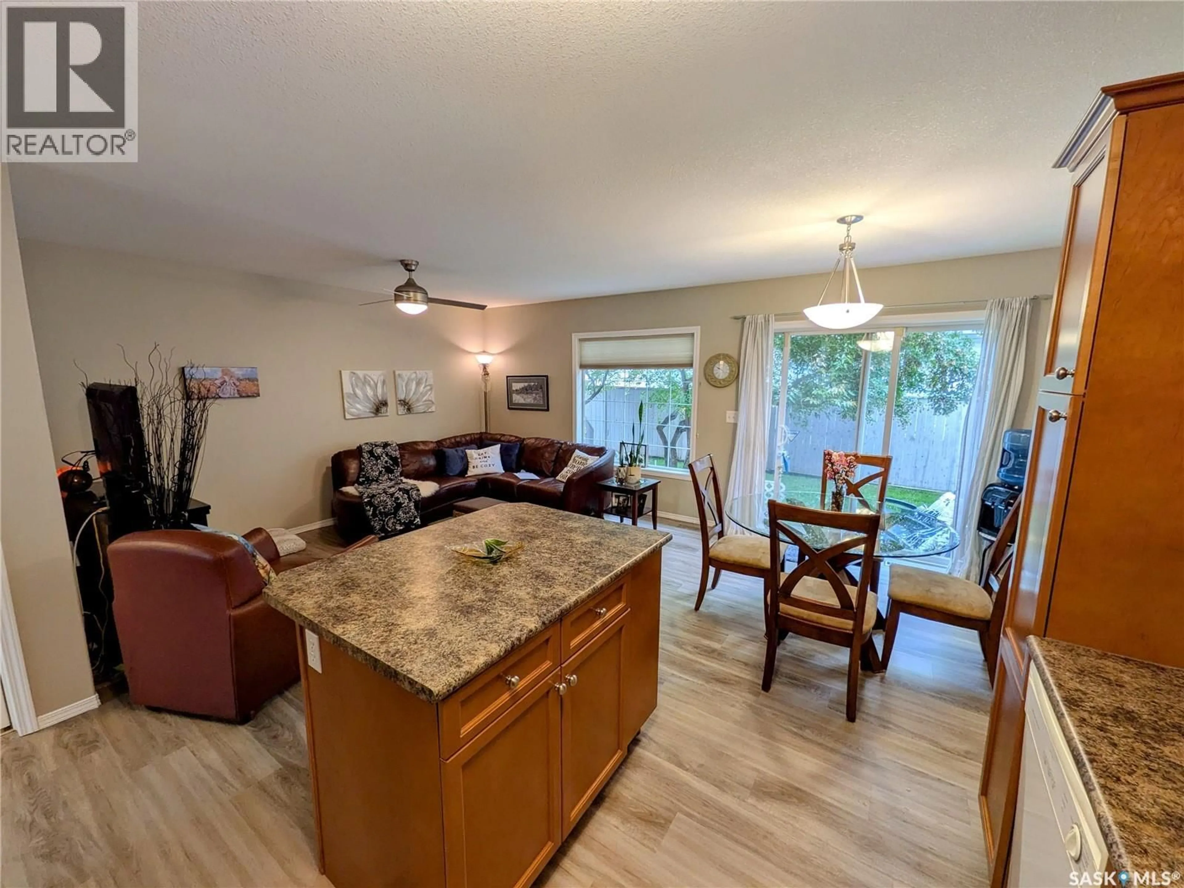 Open concept kitchen, unknown for 29 - 4901 CHILD AVENUE, Regina Saskatchewan S4X4T7