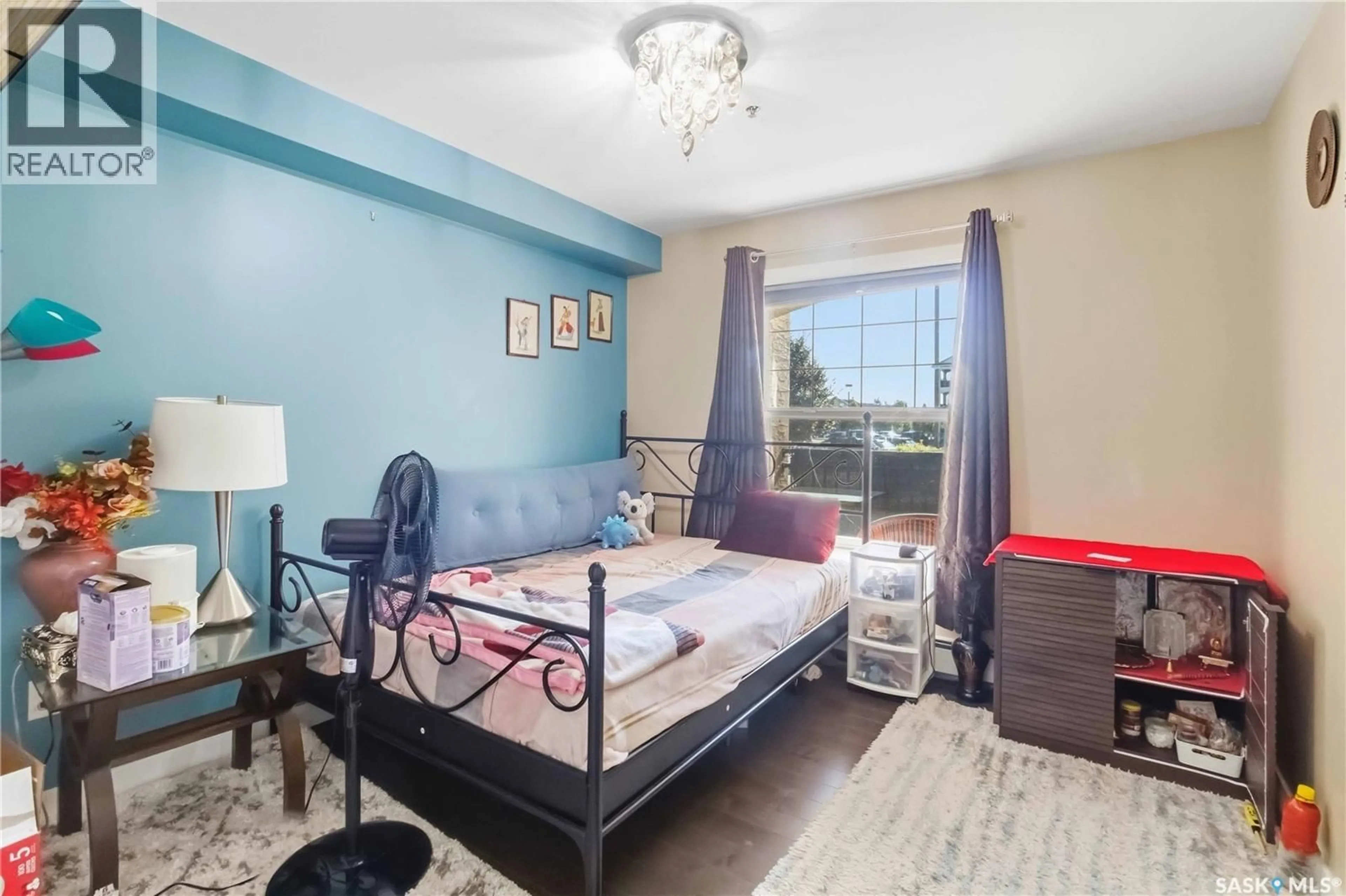Bedroom with bed, unknown for 113B HUNTER ROAD, Saskatoon Saskatchewan S7T0J9