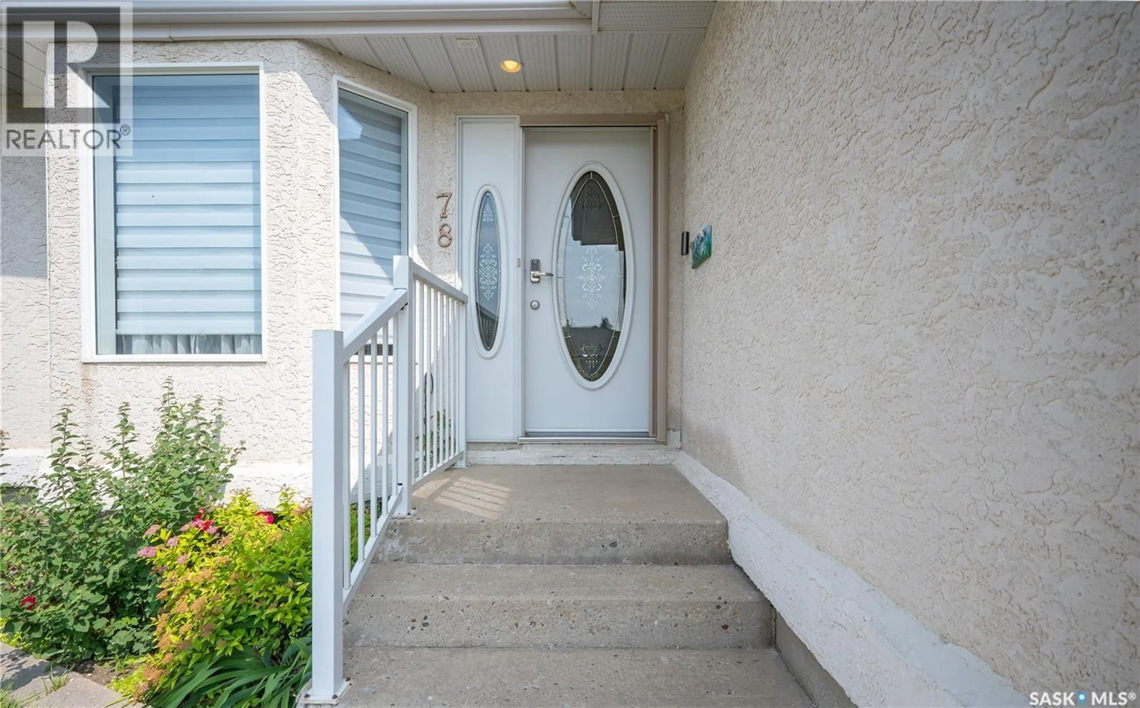 Indoor entryway for 78 - 3 RUSSELL DRIVE, Yorkton Saskatchewan S3N3W2