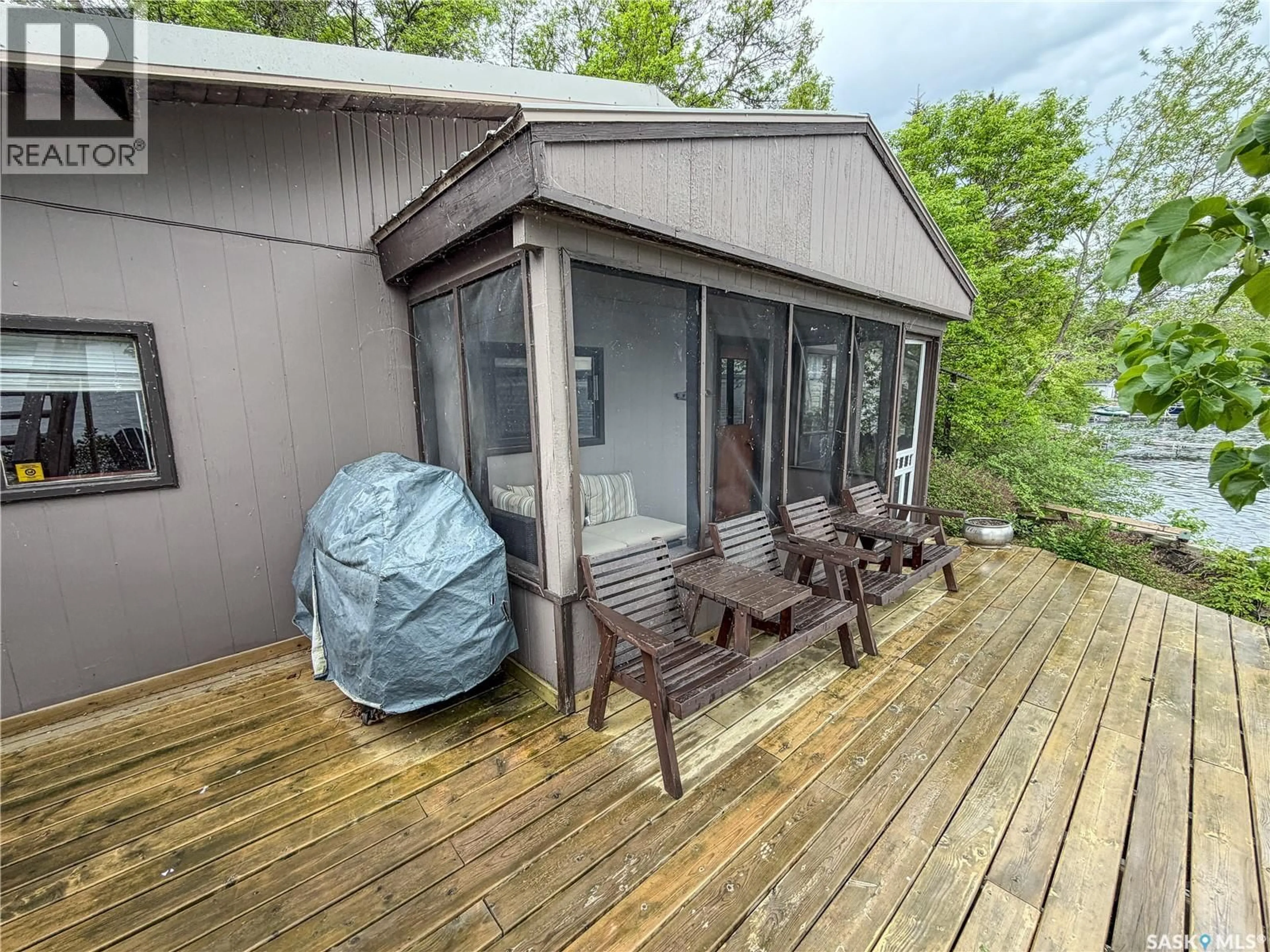 Patio, water/lake/river/ocean view for 215 OSMENT AVENUE, Katepwa Beach Saskatchewan S0G2Y0