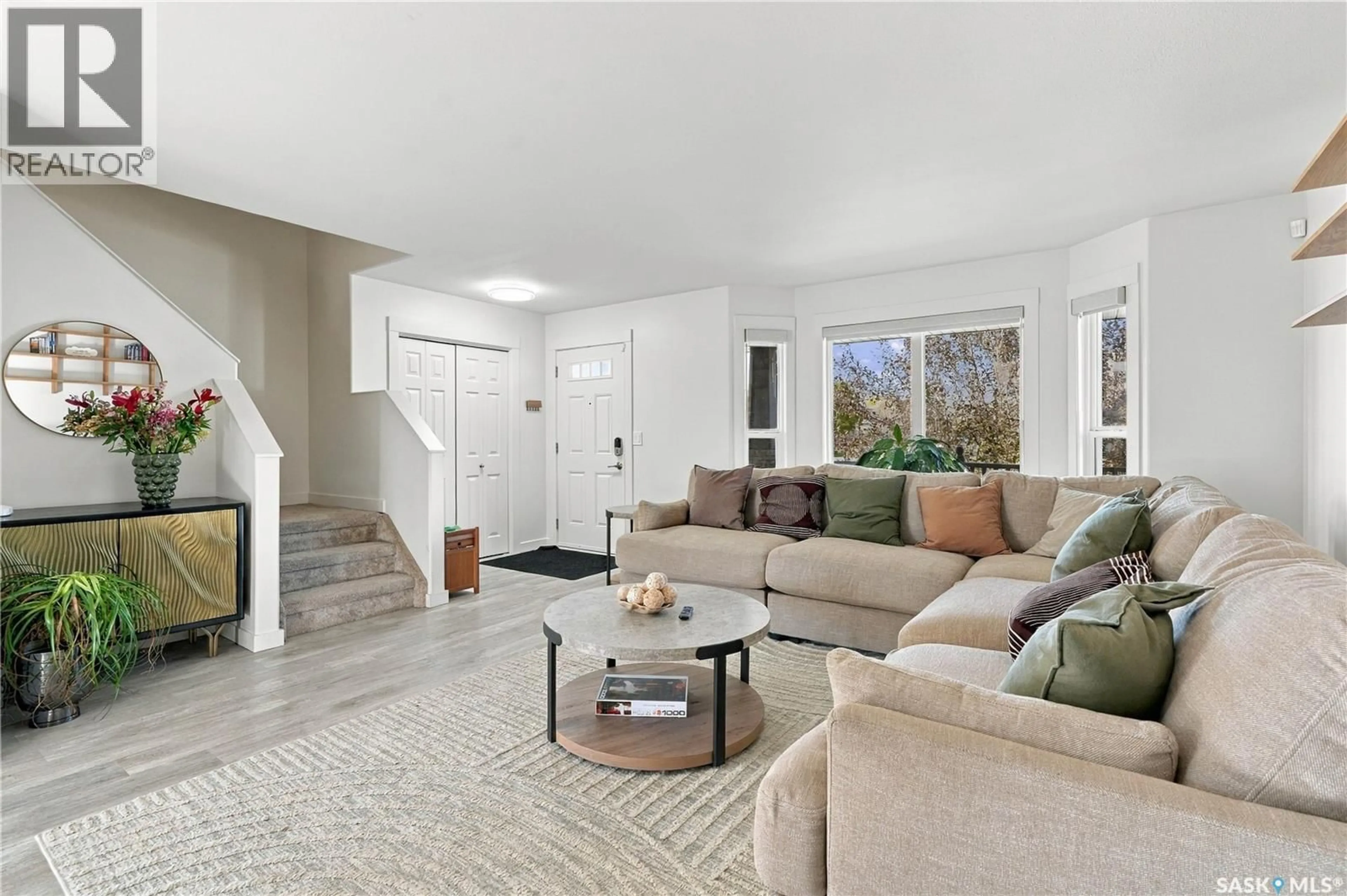 Living room with furniture, unknown for 302 GORDON ROAD, Saskatoon Saskatchewan S7T0A3