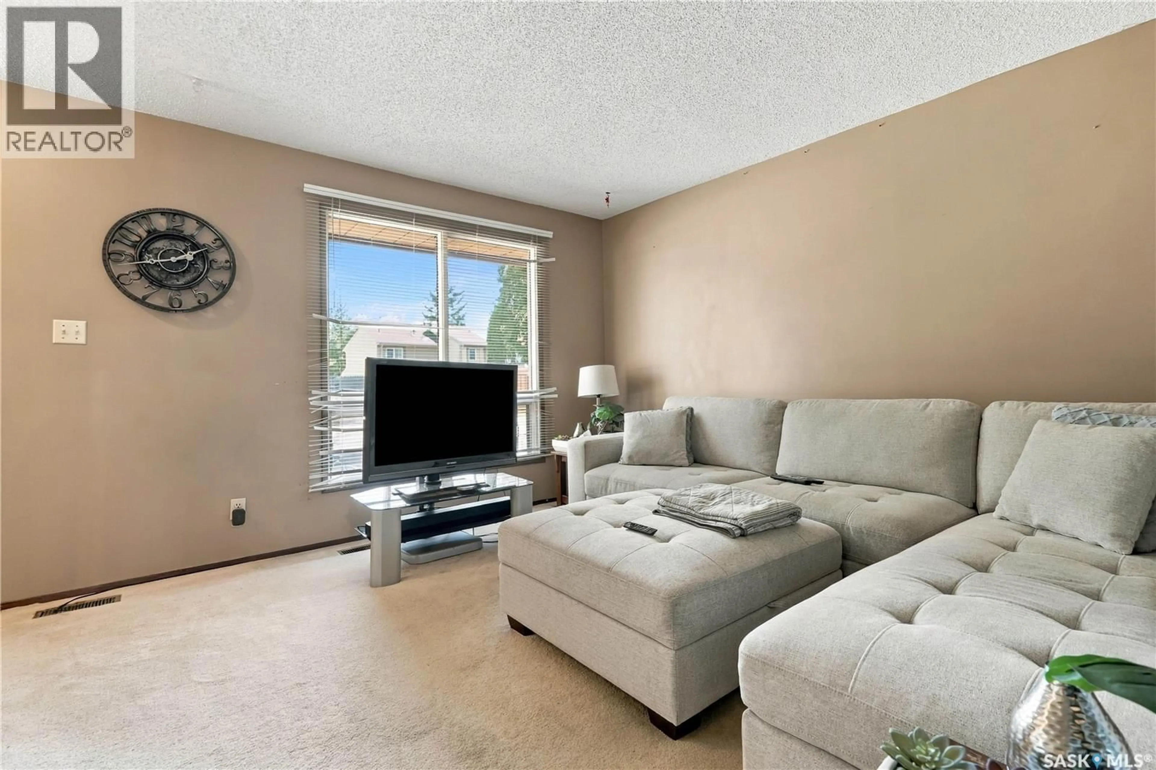 Living room with furniture, unknown for 31 1128 MCKERCHER DRIVE, Saskatoon Saskatchewan S7H4Y7