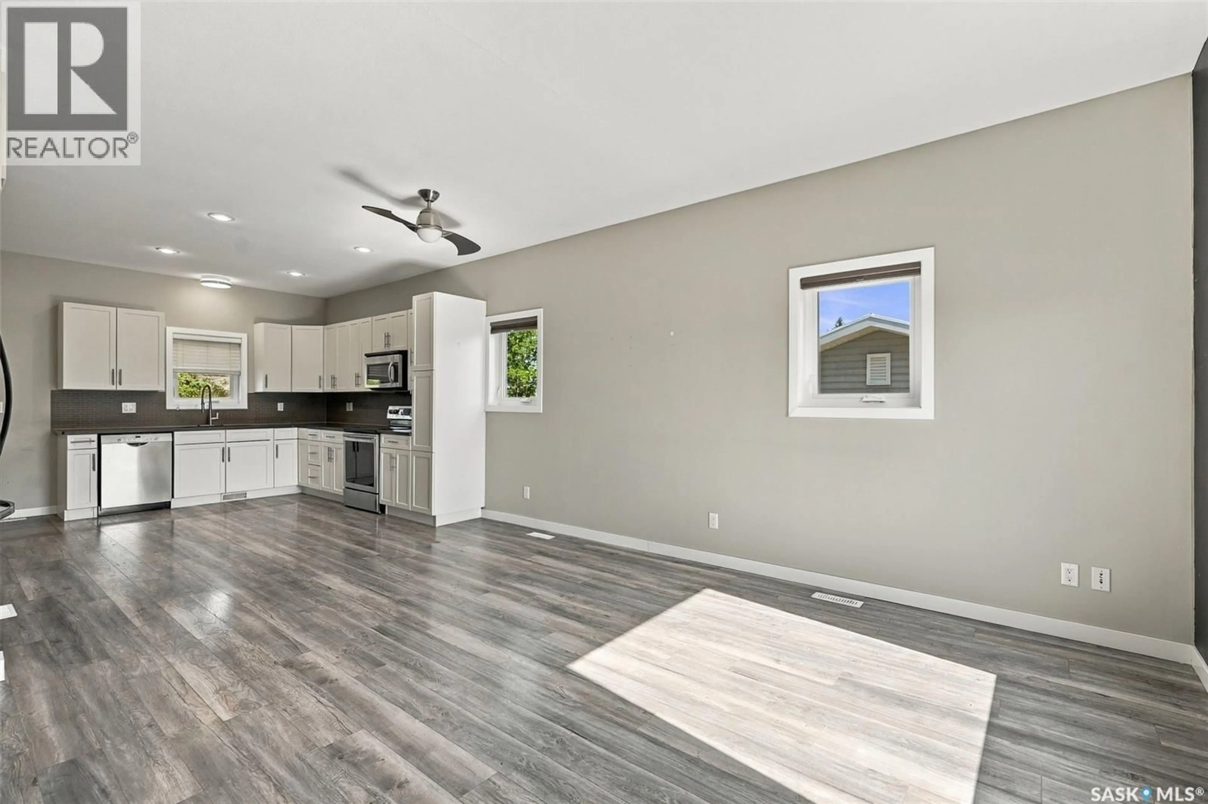 Open concept kitchen, unknown for 406 3RD STREET, Kenaston Saskatchewan S0G2N0