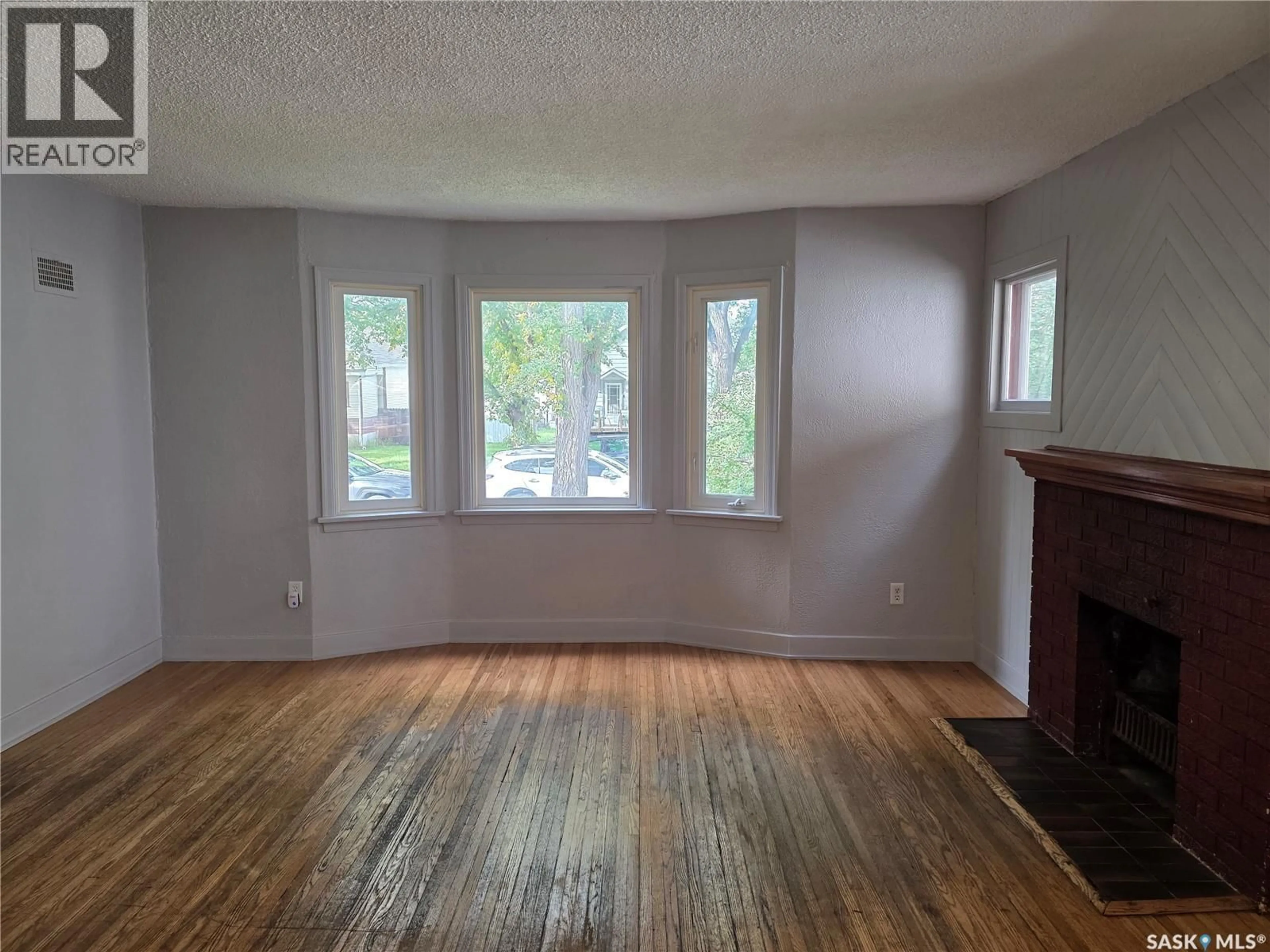A pic of a room for 1365 PRINCESS STREET, Regina Saskatchewan S4T3Y9