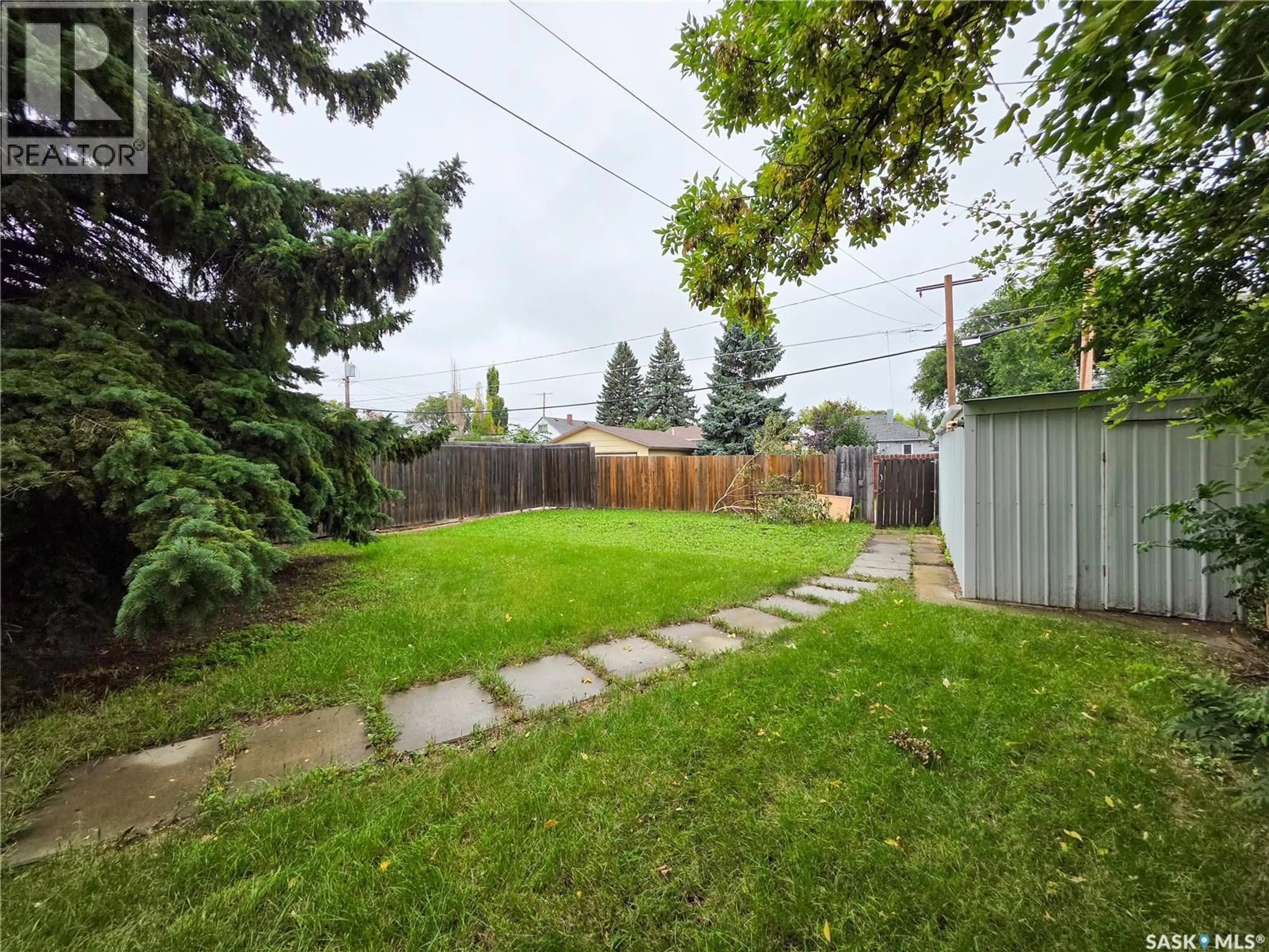 Patio, street for 138 6TH AVENUE, Melville Saskatchewan S0A2P0