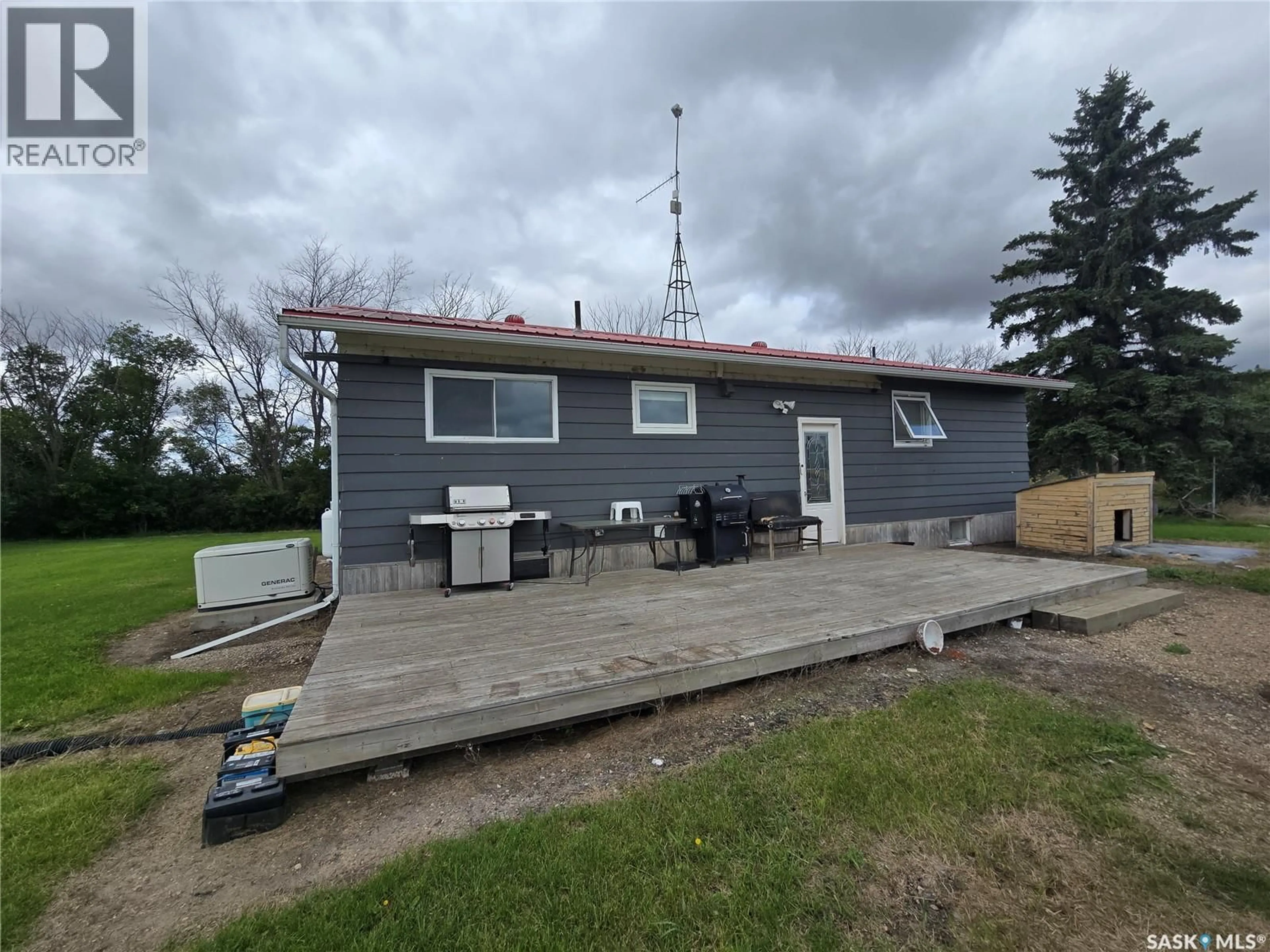A pic from outside/outdoor area/front of a property/back of a property/a pic from drone, building for 10.02 JOHNSON ACREAGE, Elcapo Rm No. 154 Saskatchewan S0G2B0