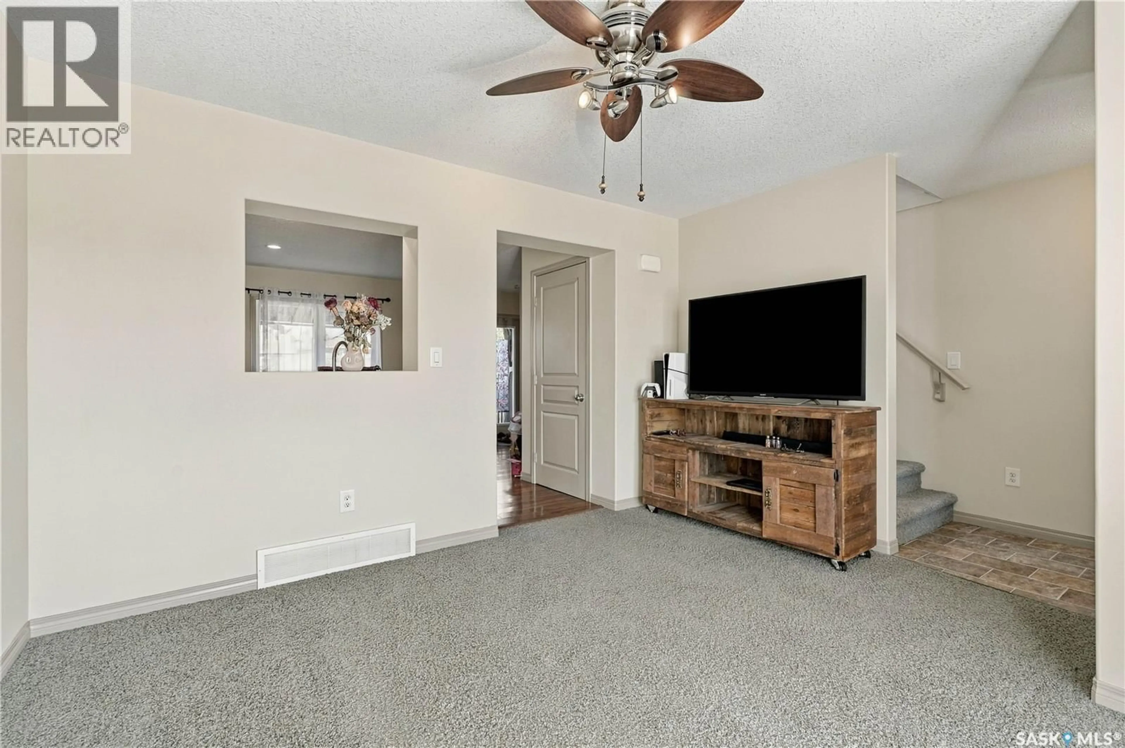 A pic of a room for 927 GLENVIEW COVE, Martensville Saskatchewan S0K0A2