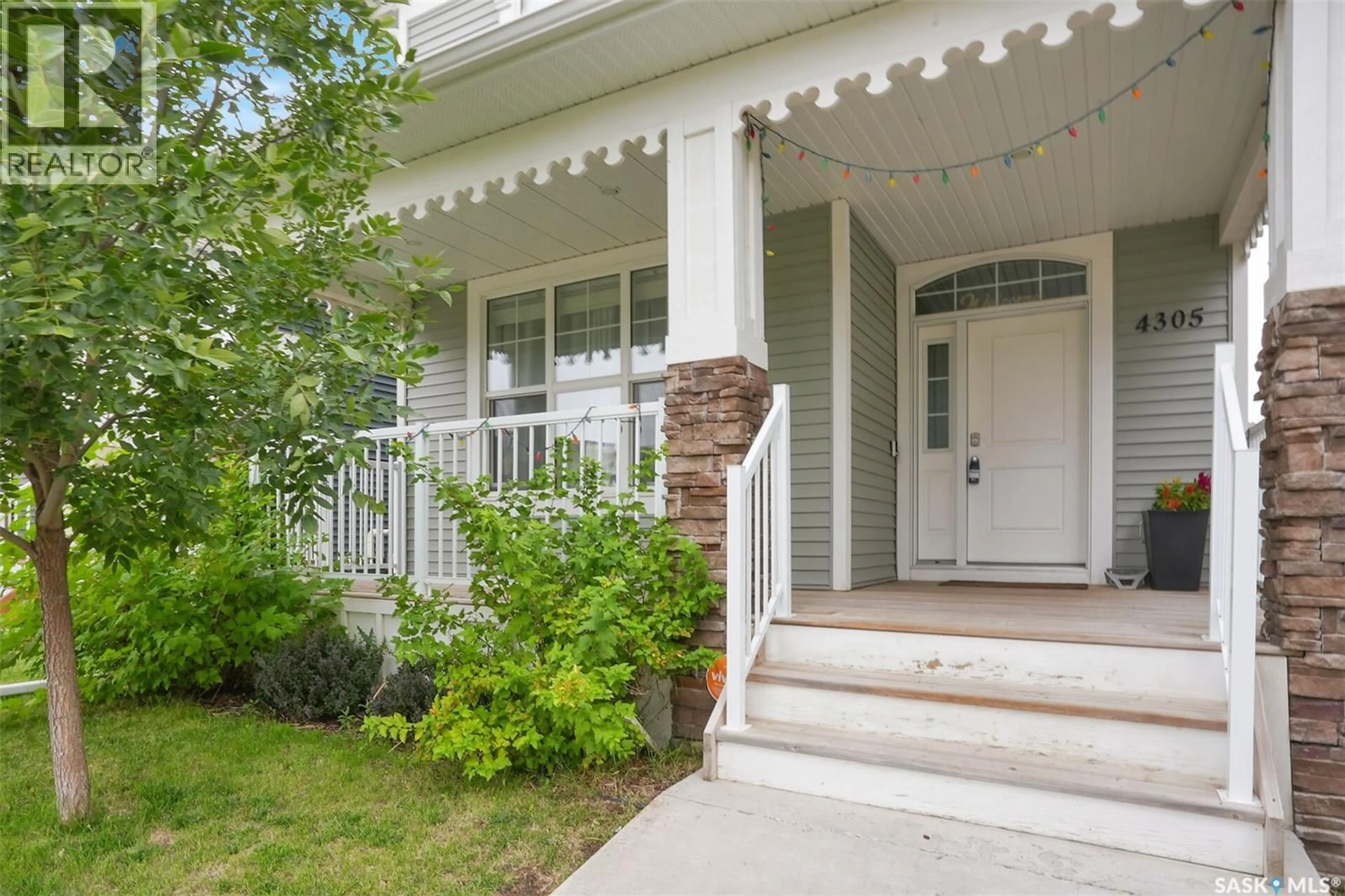 Home with vinyl exterior material, street for 4305 SENECAL DRIVE, Regina Saskatchewan S4W0R1
