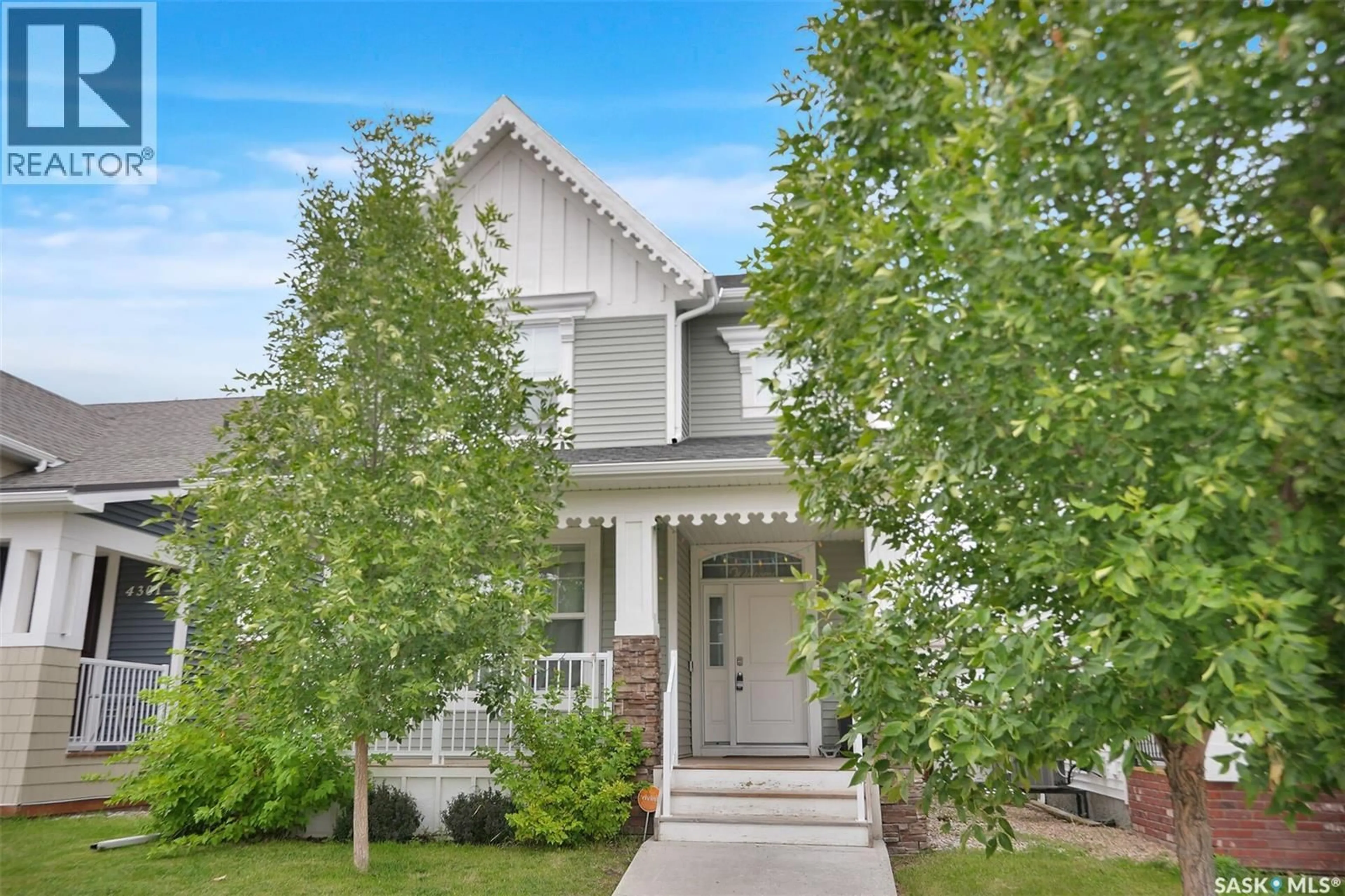Home with vinyl exterior material, street for 4305 SENECAL DRIVE, Regina Saskatchewan S4W0R1