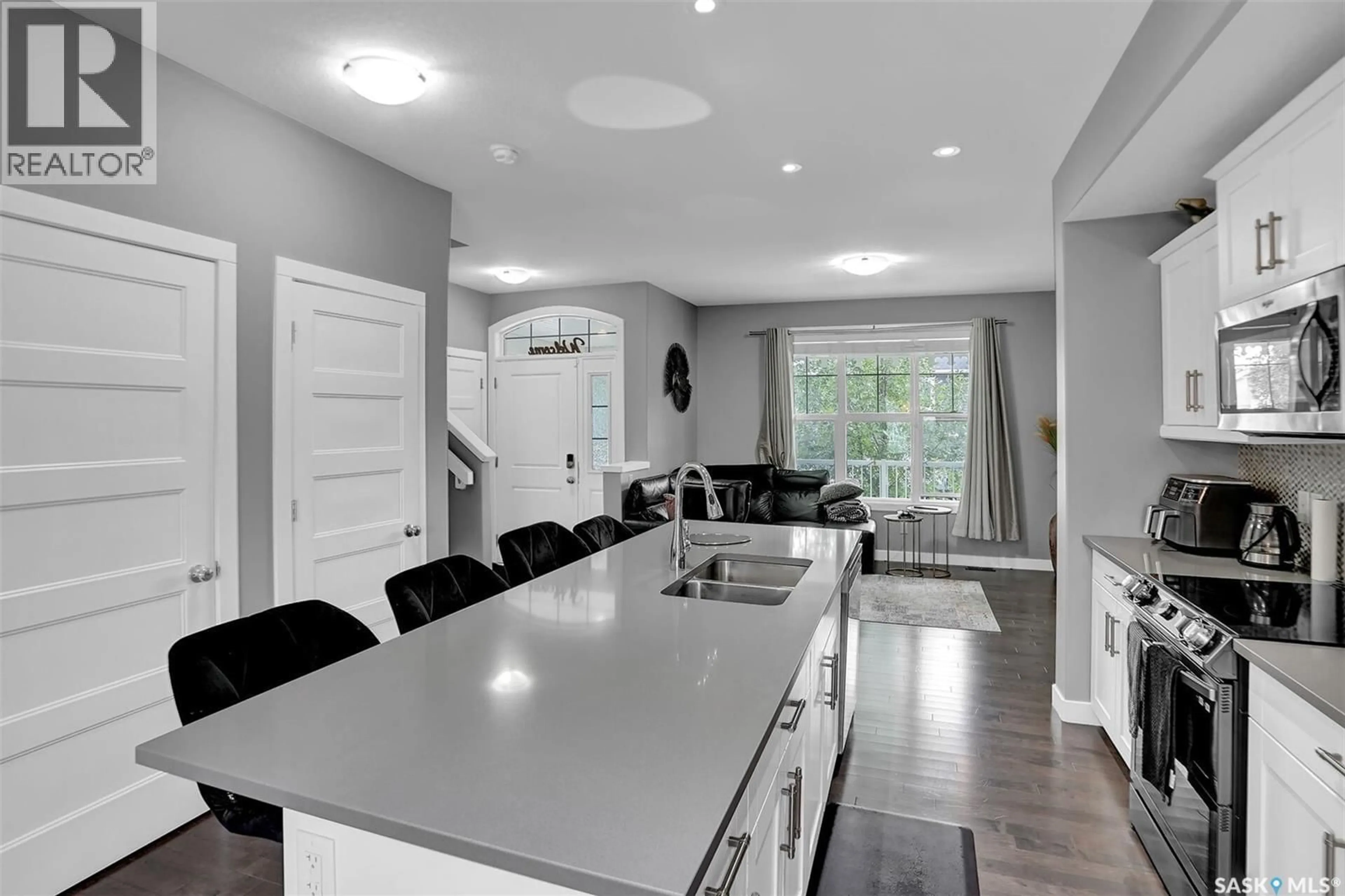 Open concept kitchen, unknown for 4305 SENECAL DRIVE, Regina Saskatchewan S4W0R1