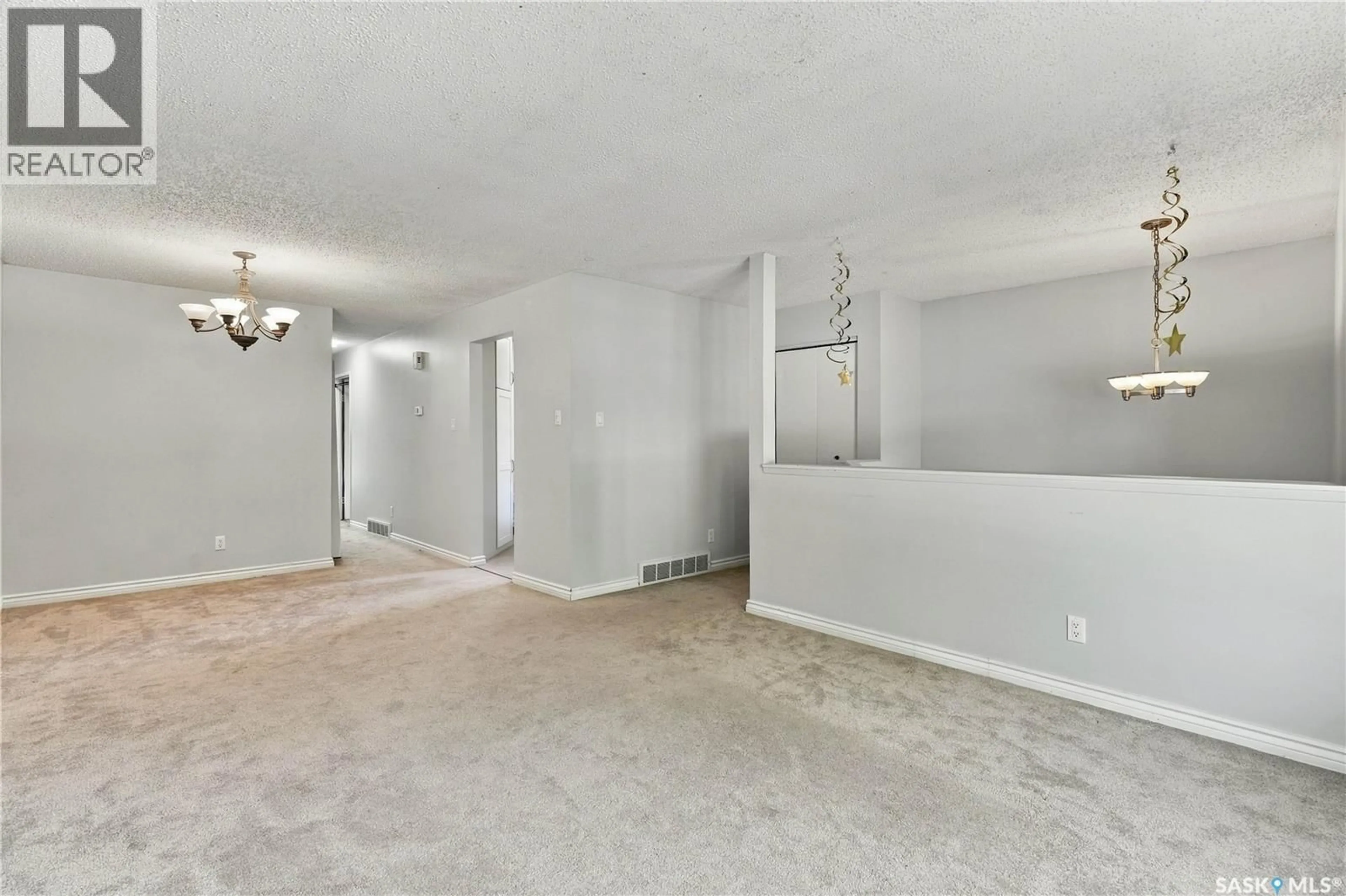 A pic of a room for 1921 MCKERCHER DRIVE, Saskatoon Saskatchewan S7J3W1