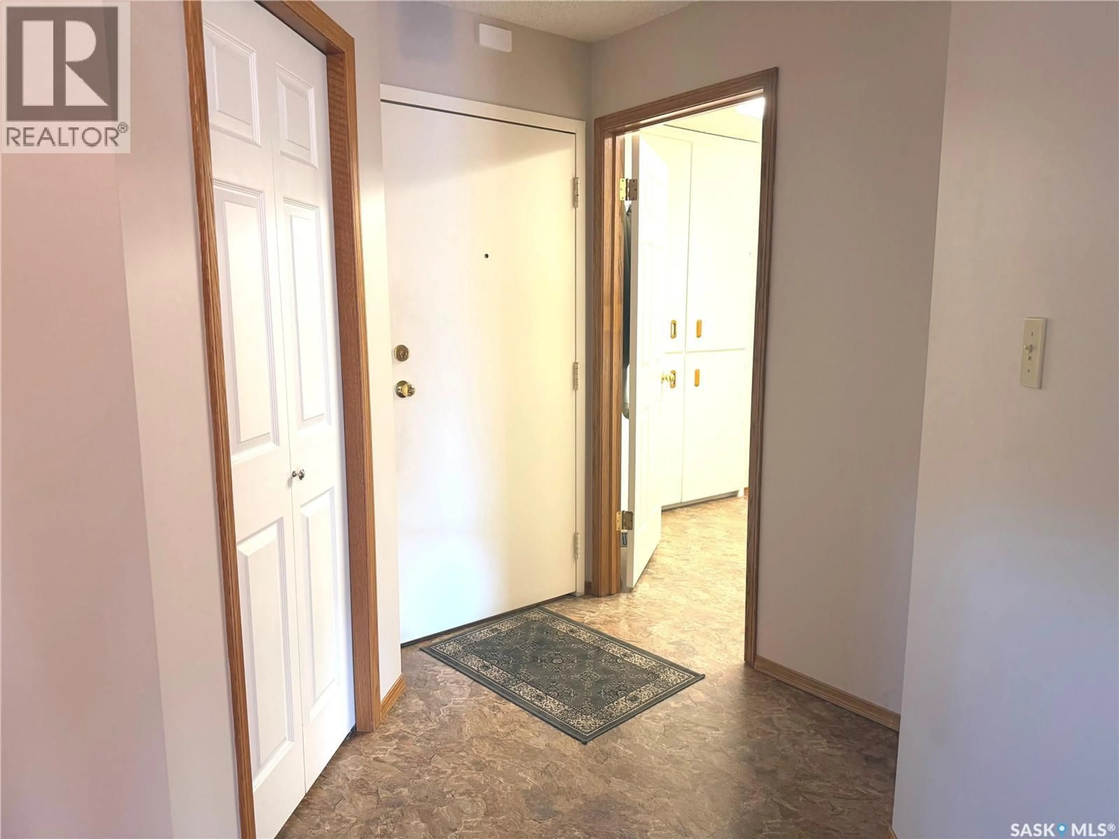 Indoor entryway for W - 311 561 BROADWAY STREET, Fort Qu'Appelle Saskatchewan S0G1S0