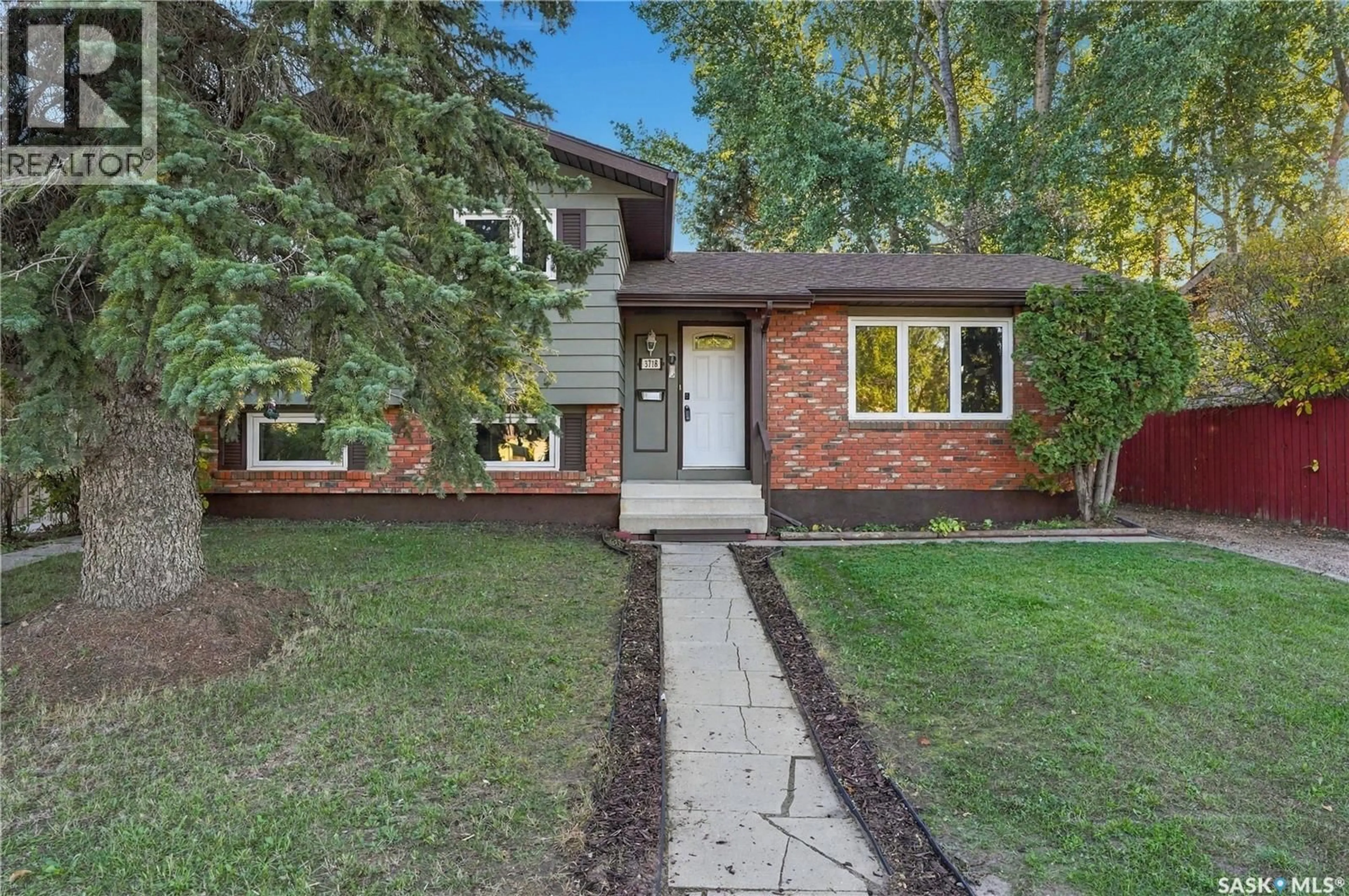Home with brick exterior material, street for E - 3718 TAYLOR STREET, Saskatoon Saskatchewan S7H5J3