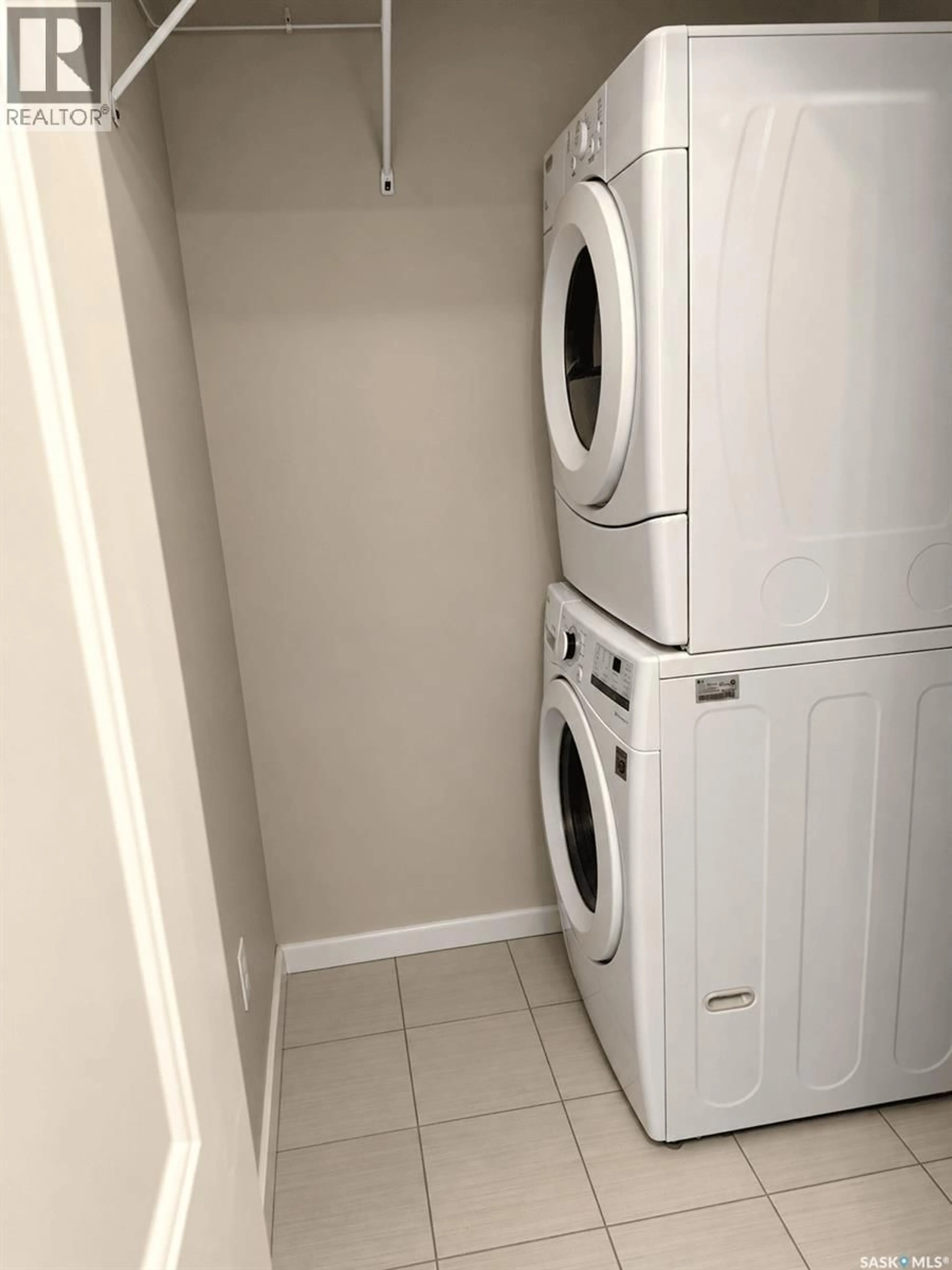 Laundry room for 211 - 1545 NEVILLE DRIVE, Regina Saskatchewan S4Z0A7