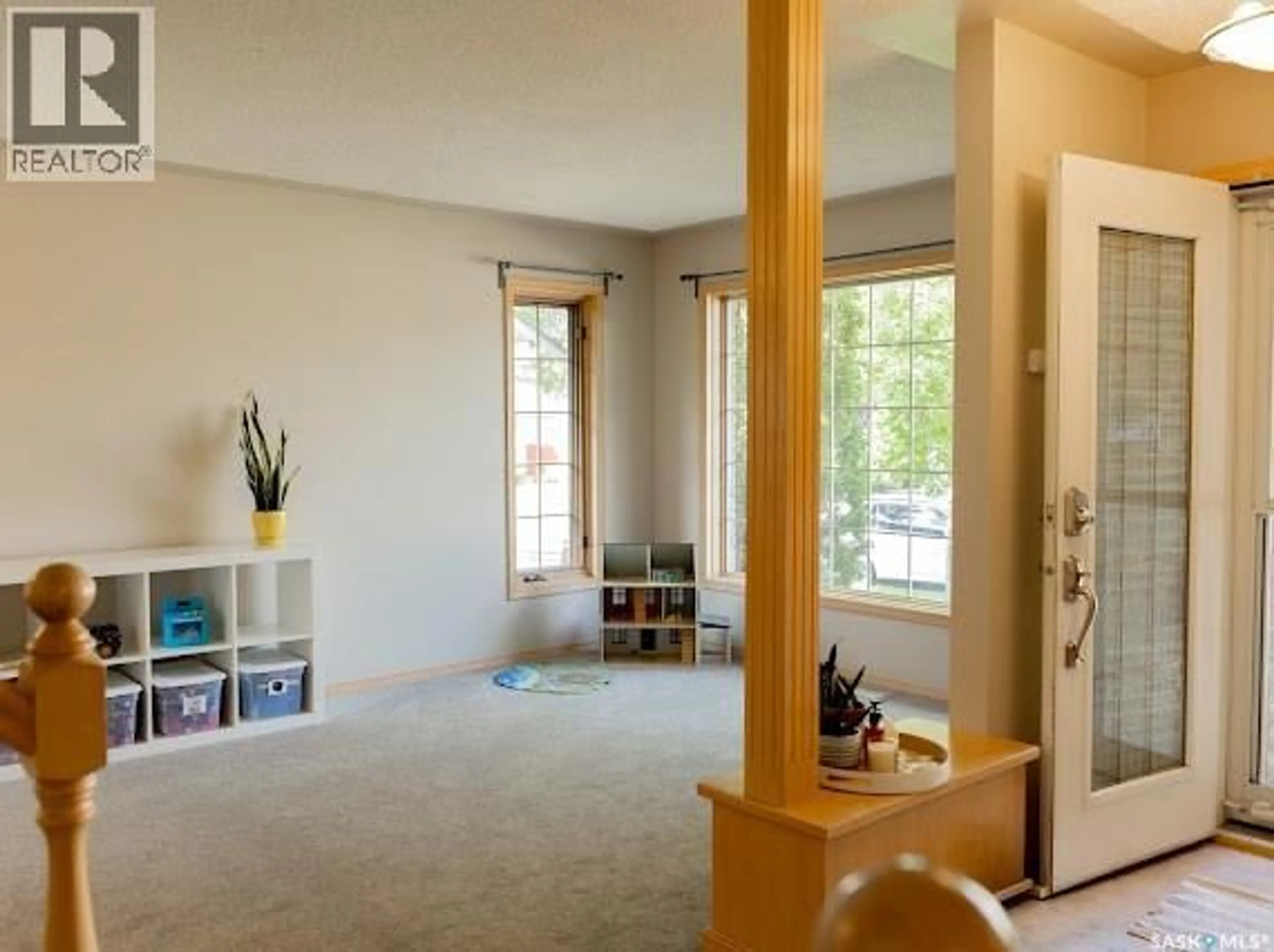 Unknown for 5517 LEIBEL CRESCENT, Regina Saskatchewan S4X4G9