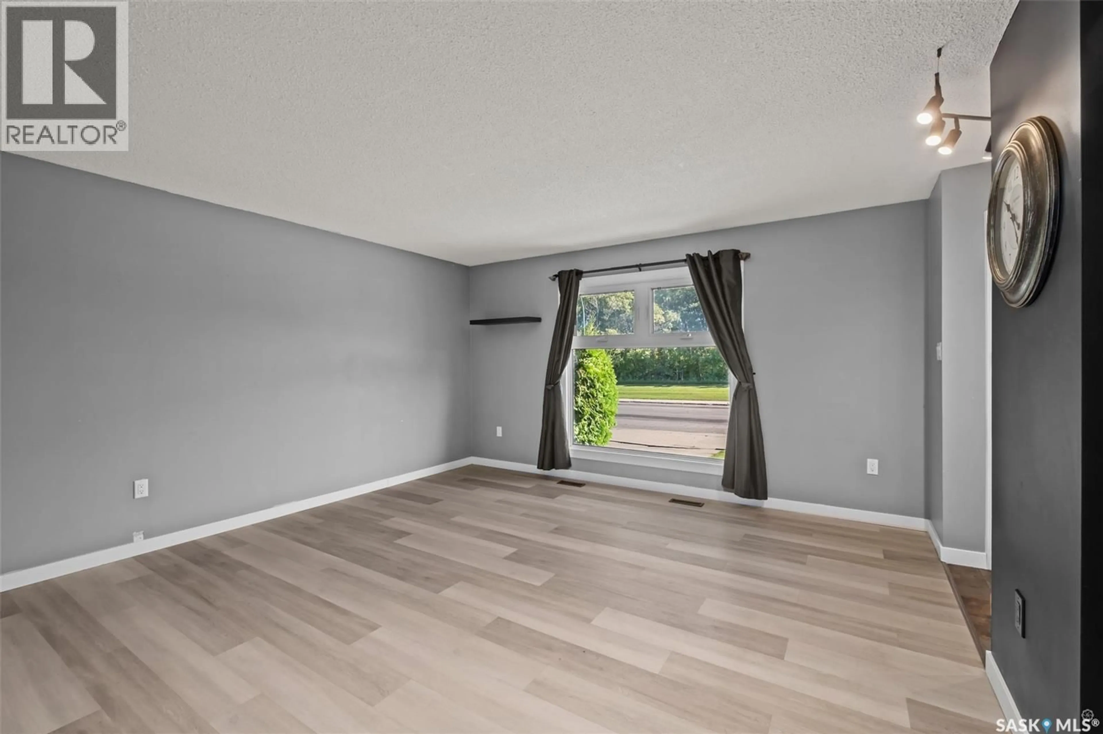 A pic of a room for 3035 DUNN DRIVE, Prince Albert Saskatchewan S6V6Y5
