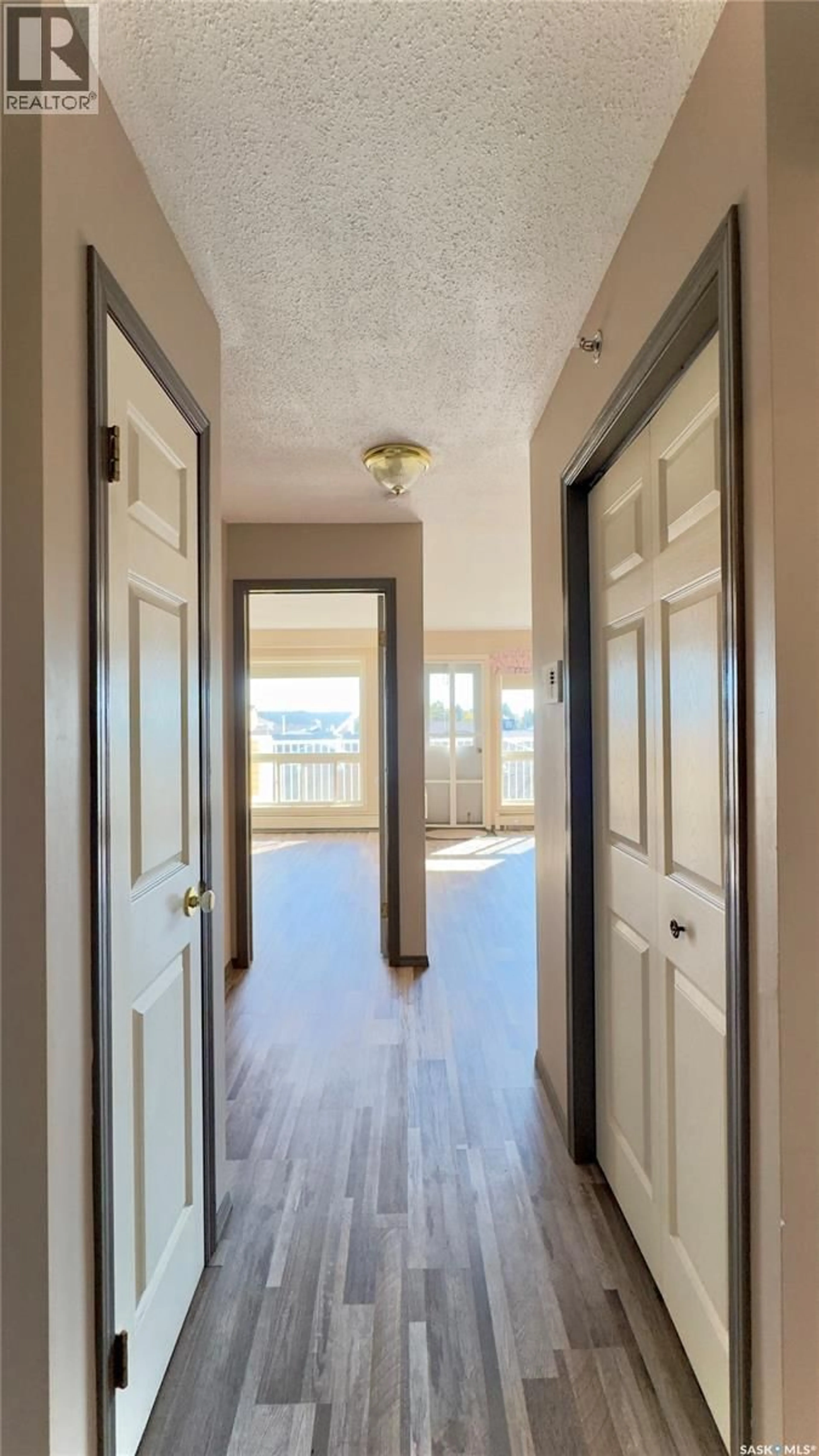 Indoor entryway for 206 - 304 PIONEER PLACE, Warman Saskatchewan S0K4S0