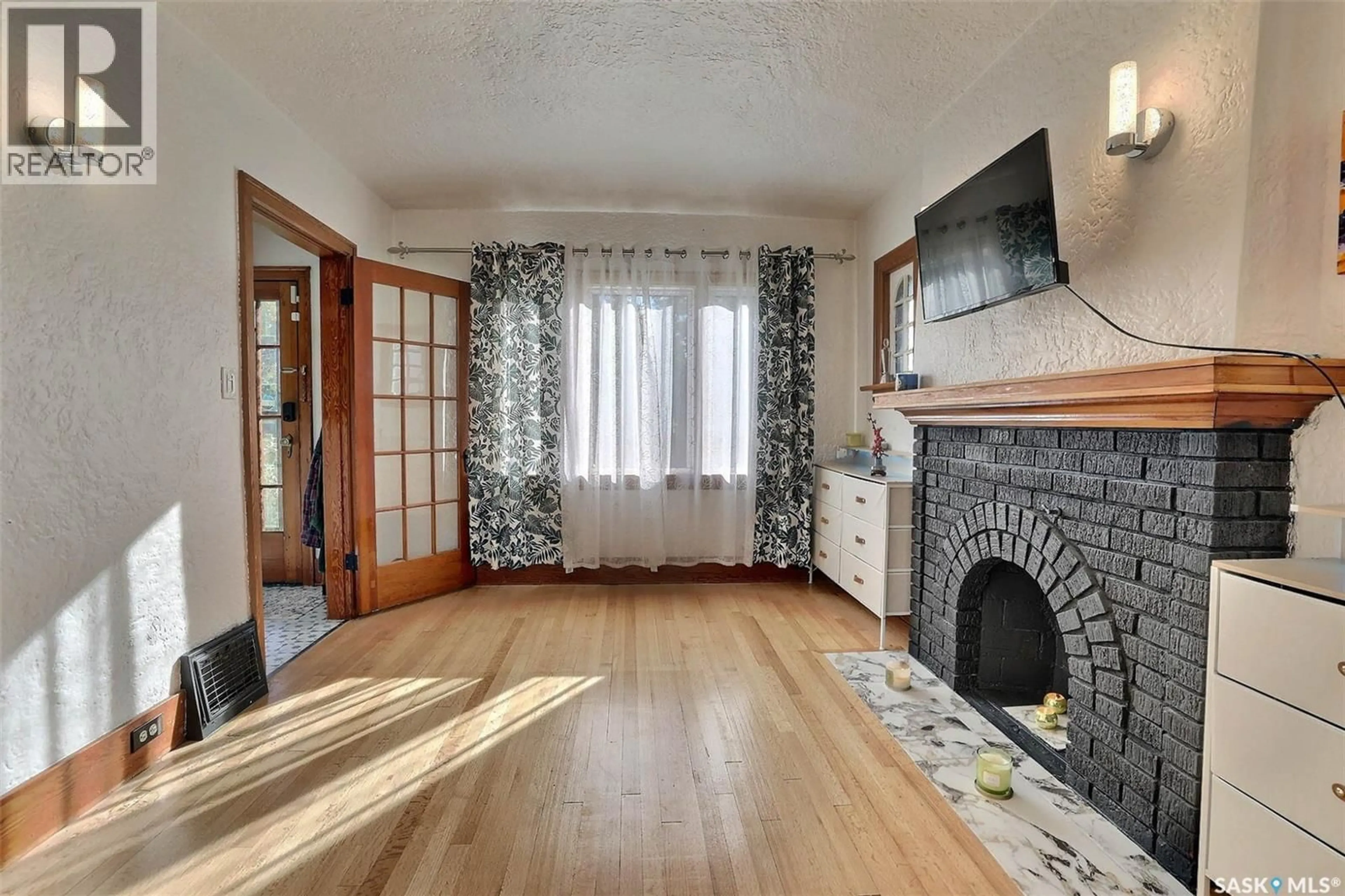 Unknown for 1636 GARNET STREET, Regina Saskatchewan S4T2Y9
