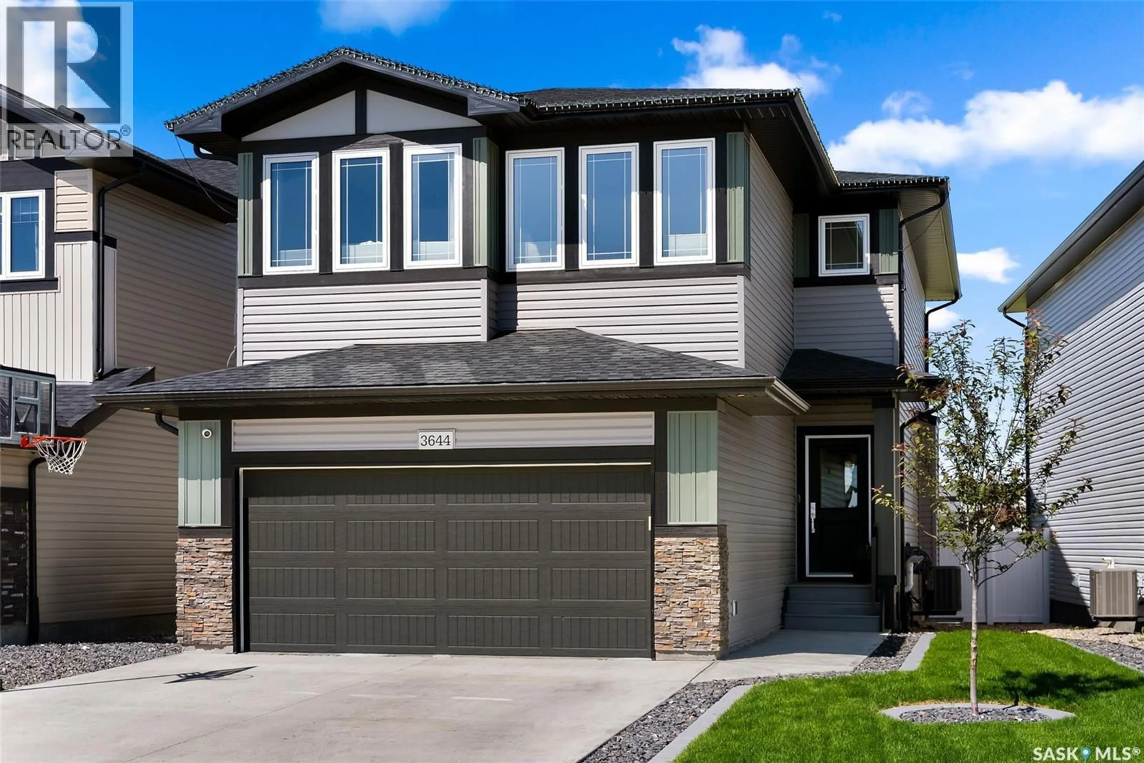 Home with vinyl exterior material, street for 3644 GEE CRESCENT, Regina Saskatchewan S4V3P2