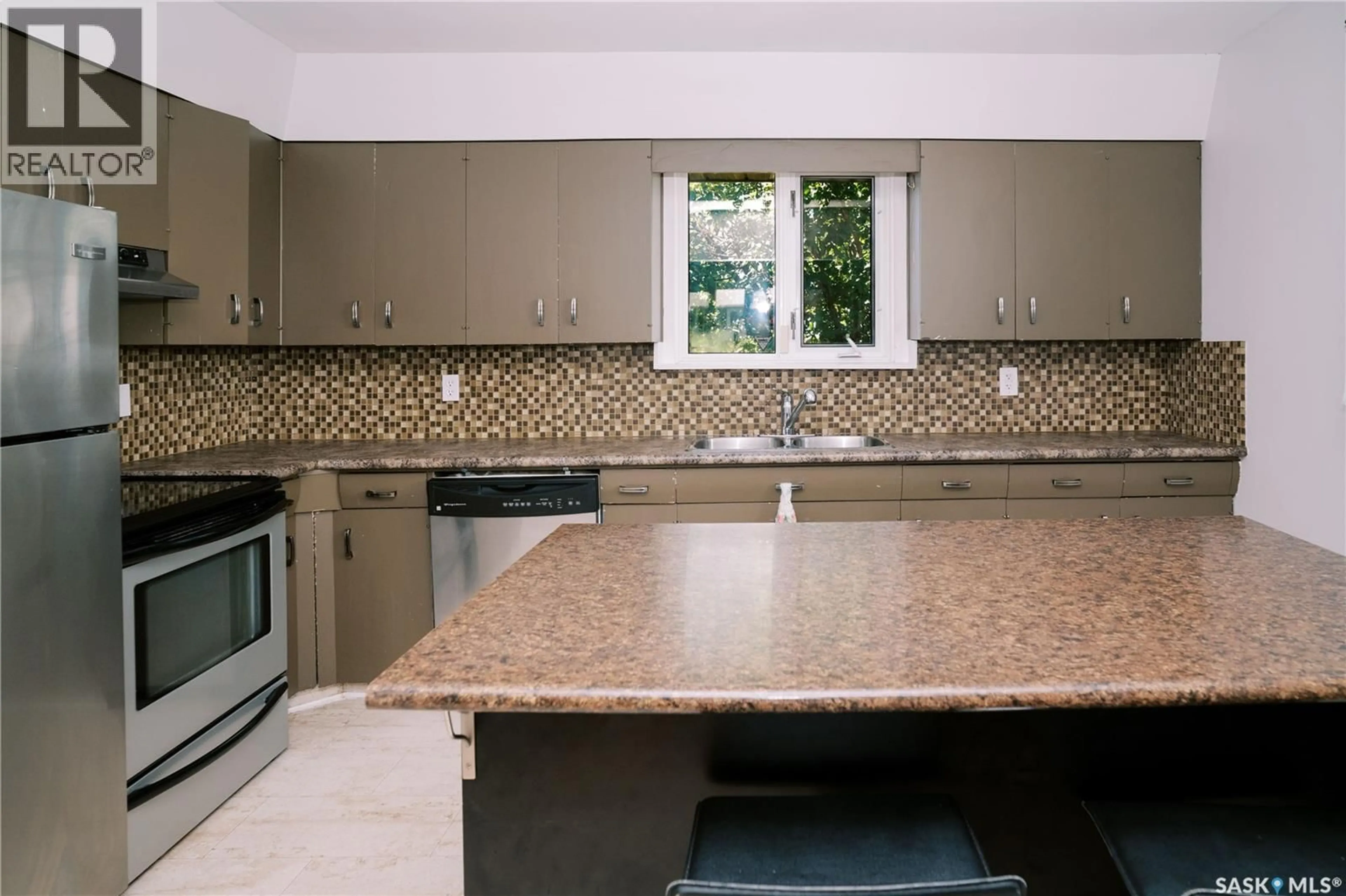 Unknown for 306 EGBERT AVENUE, Saskatoon Saskatchewan S7N1X1