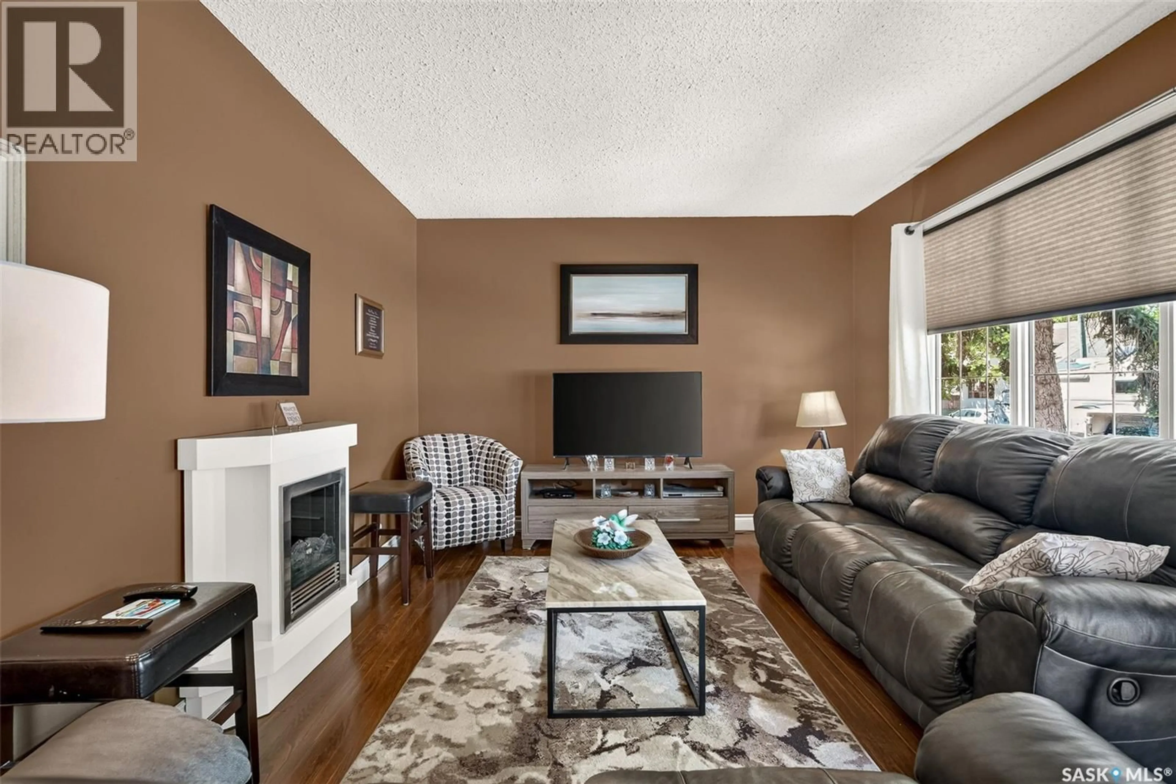 Living room with furniture, unknown for 1225 GRAFTON AVENUE, Moose Jaw Saskatchewan S6H3S7