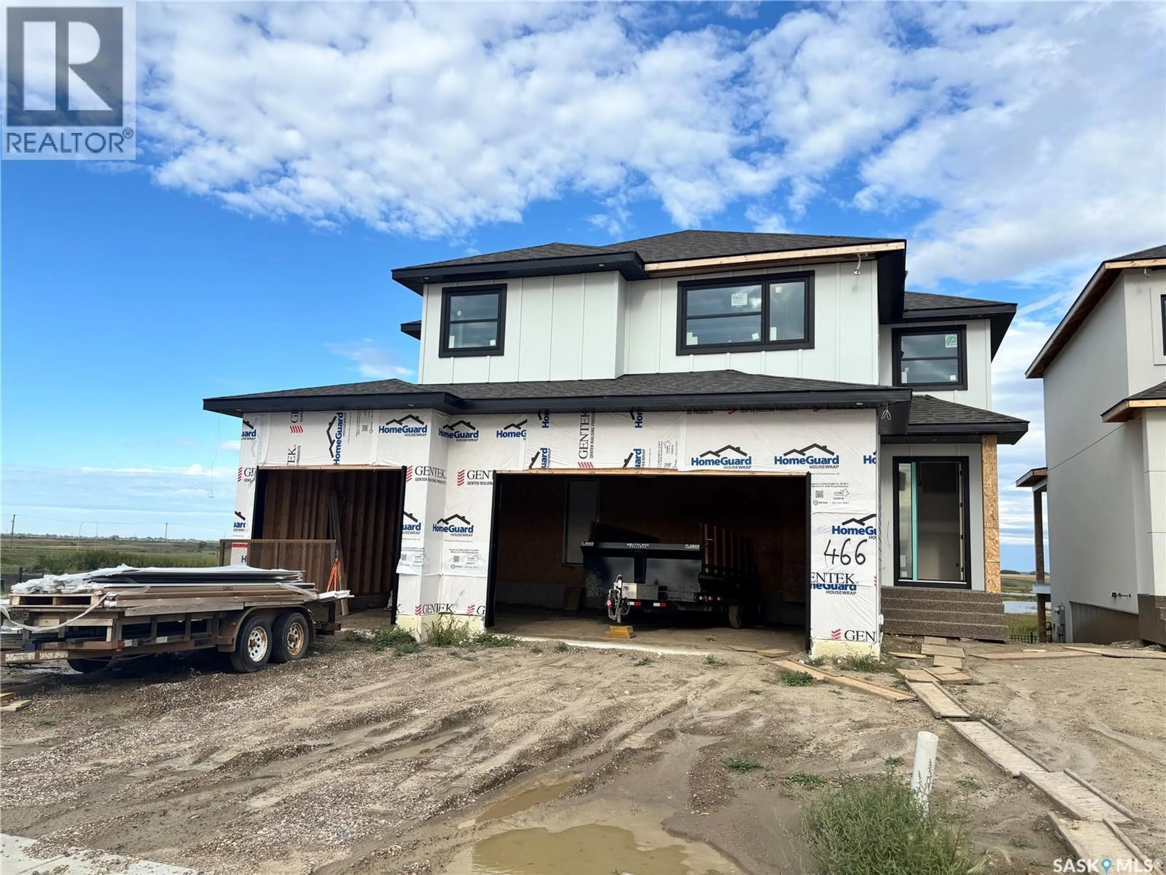 Home with vinyl exterior material, building for 462 YUEL CRESCENT, Saskatoon Saskatchewan S7W0Y4