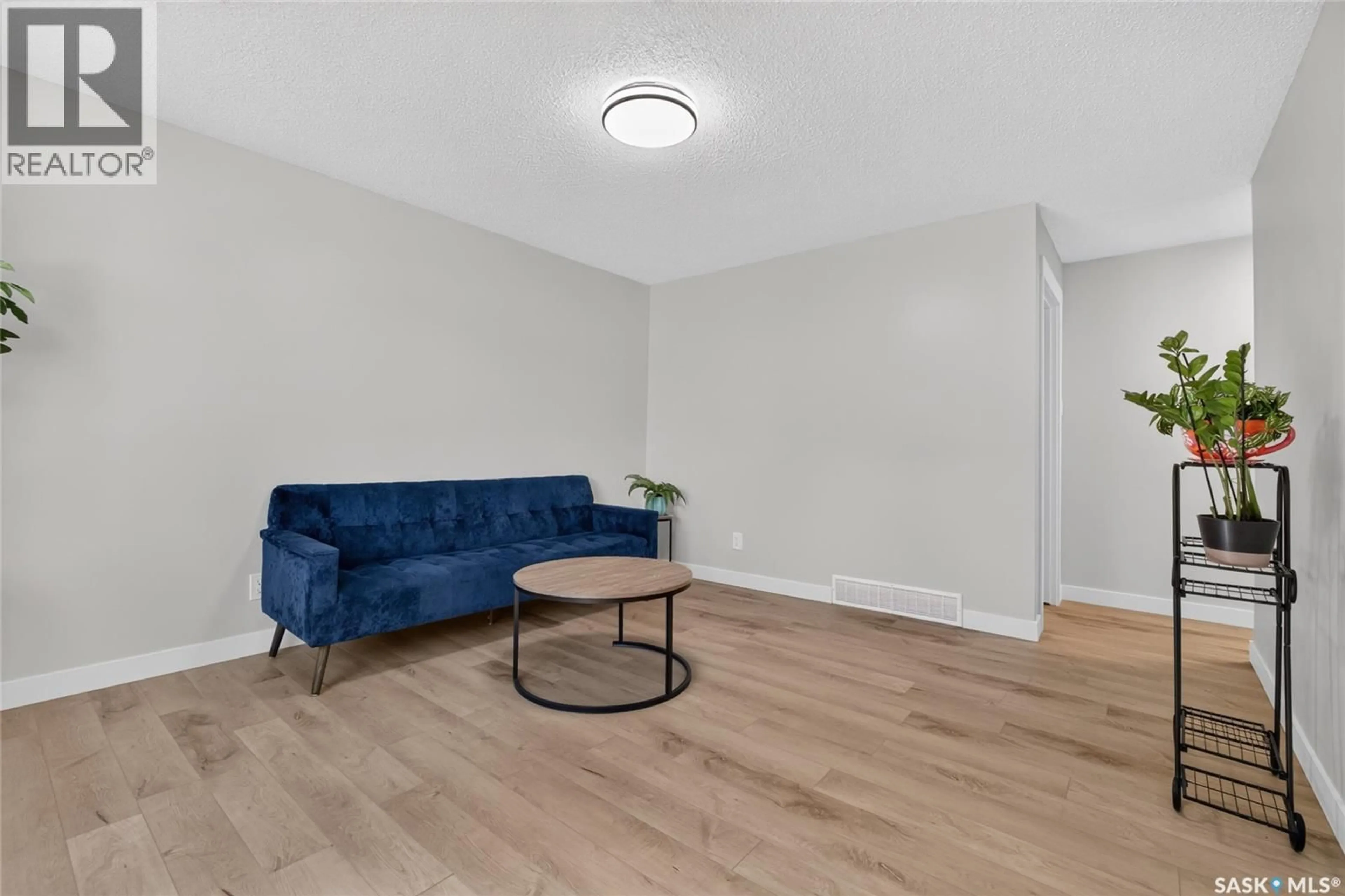 A pic of a room for 1944 DEWDNEY AVENUE, Regina Saskatchewan S4N4C8