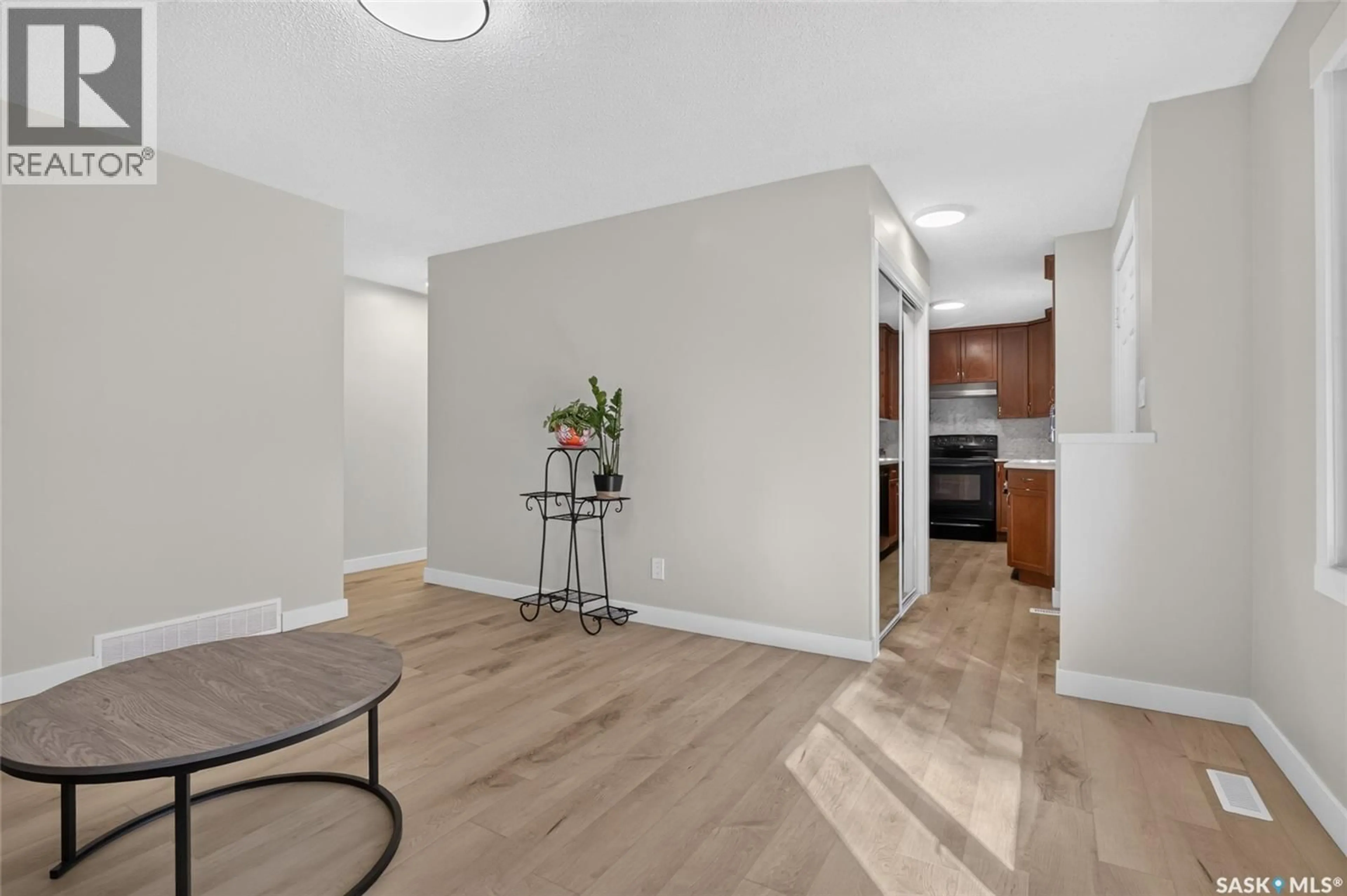 A pic of a room for 1944 DEWDNEY AVENUE, Regina Saskatchewan S4N4C8