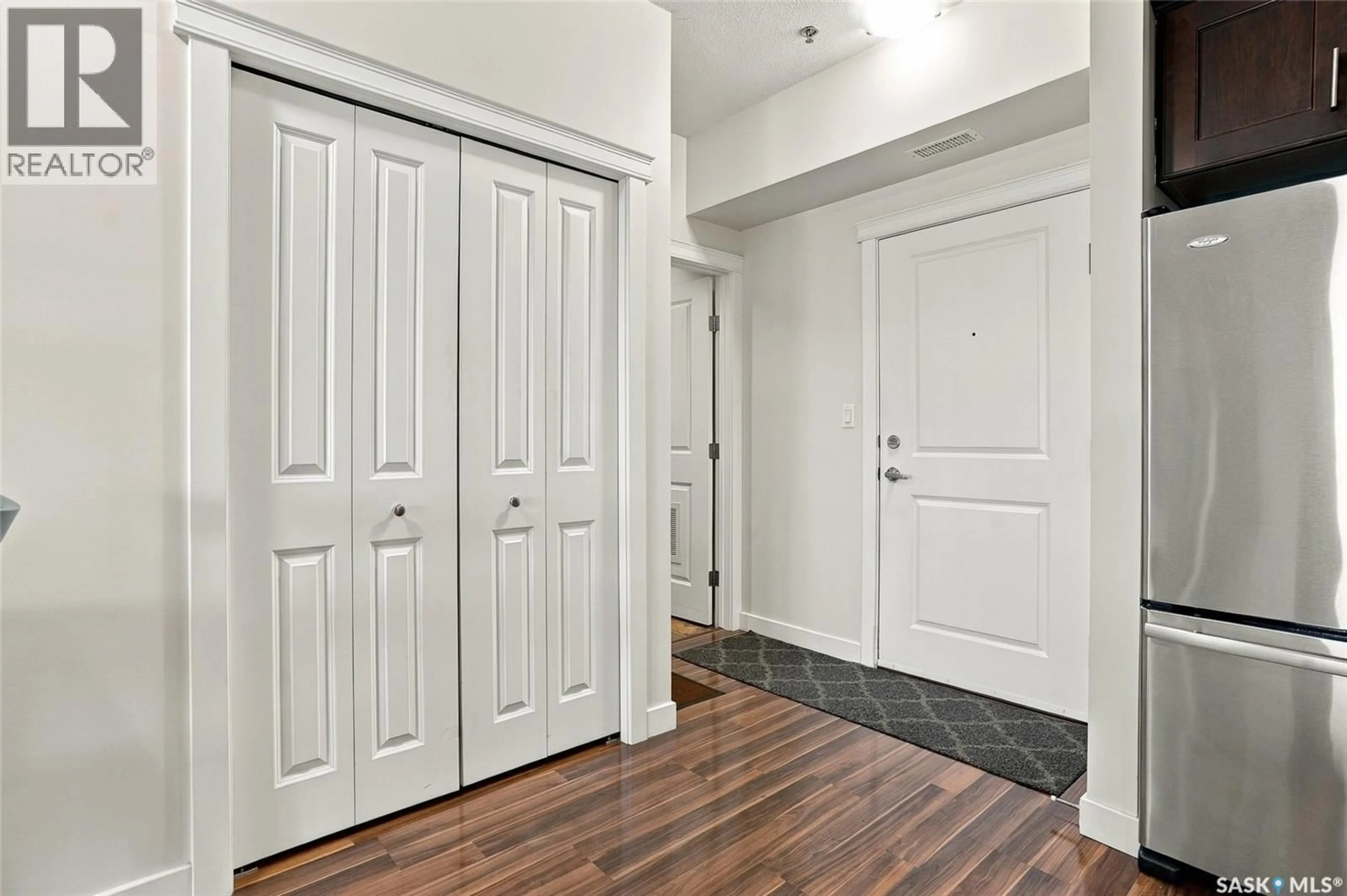 Indoor entryway for 309 - 110 HAMPTON CIRCLE, Saskatoon Saskatchewan S7R0C5