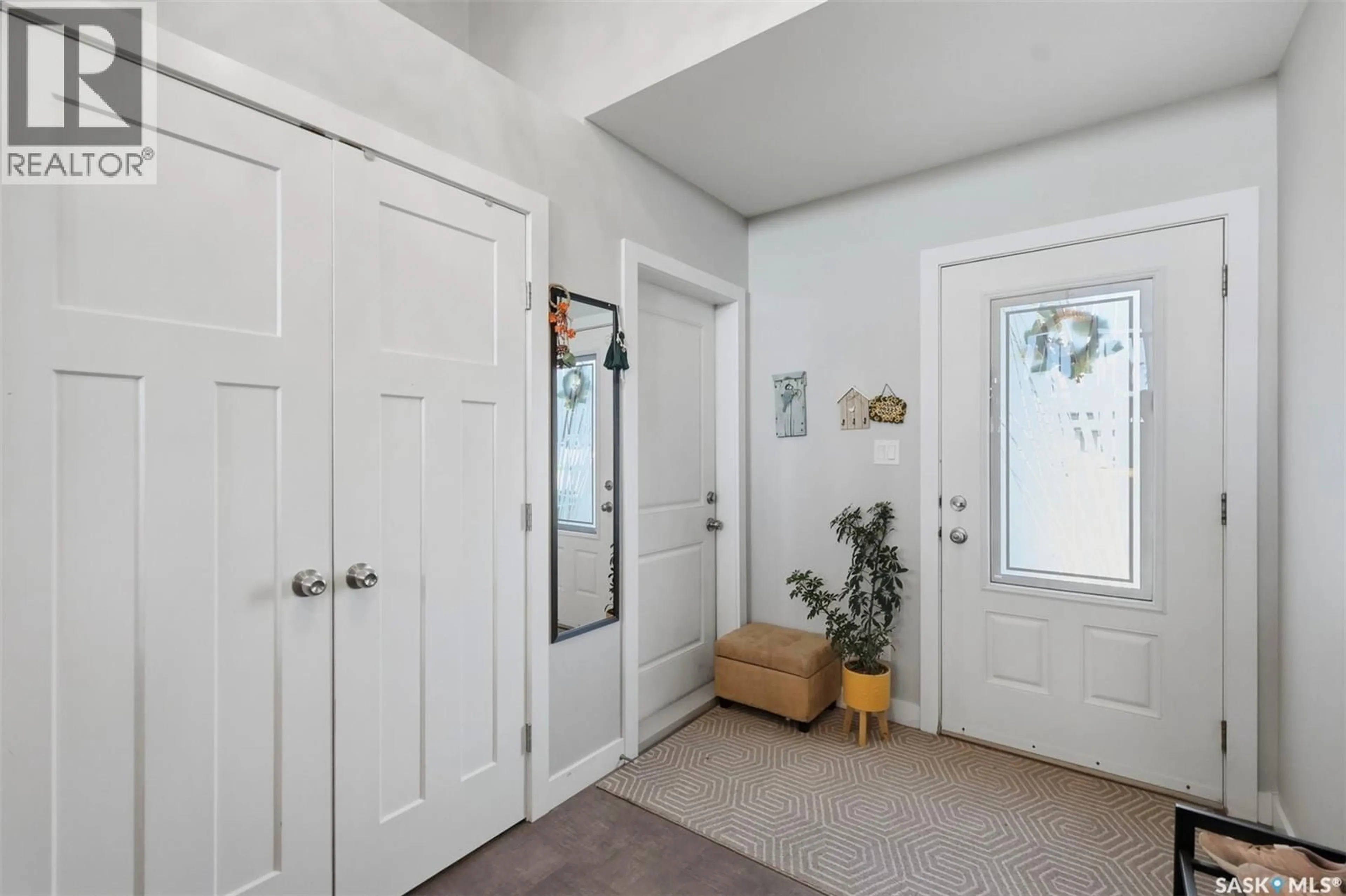 Indoor entryway for 301 HAICHERT STREET, Warman Saskatchewan S0K4S0