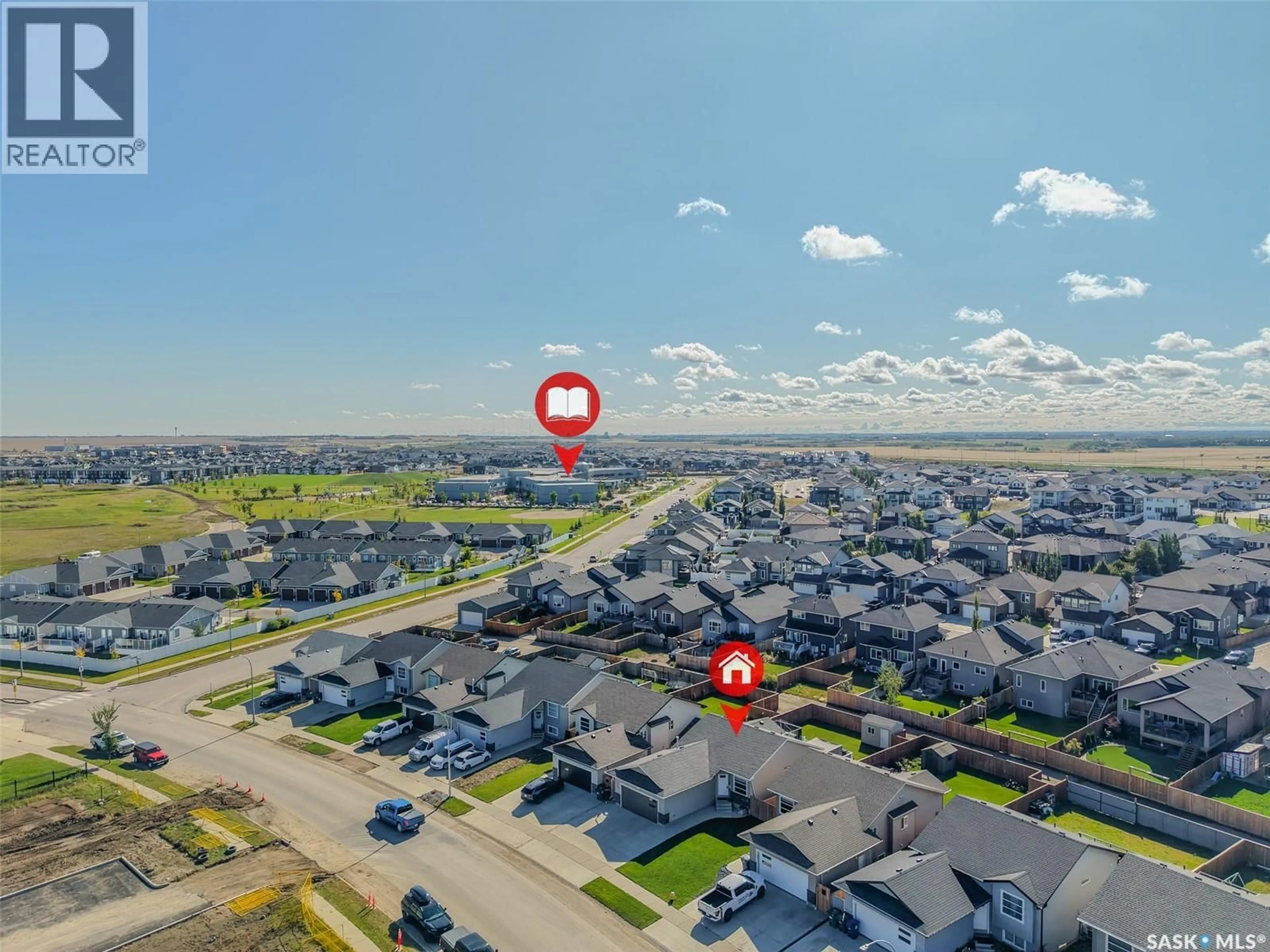 A pic from outside/outdoor area/front of a property/back of a property/a pic from drone, street for 622 ROSEWOOD BOULEVARD, Saskatoon Saskatchewan S7V0J7
