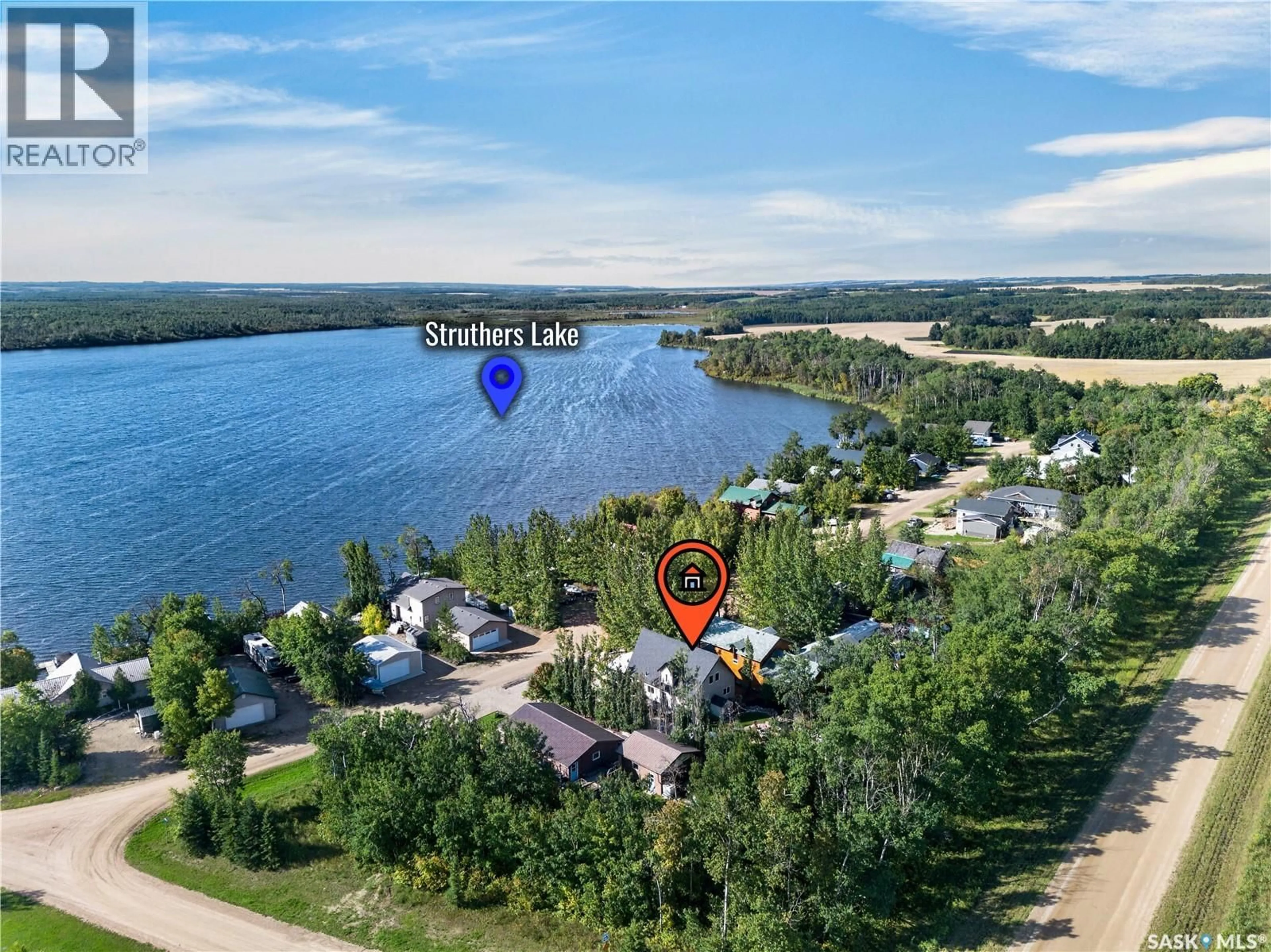 A pic from outside/outdoor area/front of a property/back of a property/a pic from drone, water/lake/river/ocean view for 35 LAKESHORE DRIVE, Invergordon Rm No. 430 Saskatchewan S0J1H0