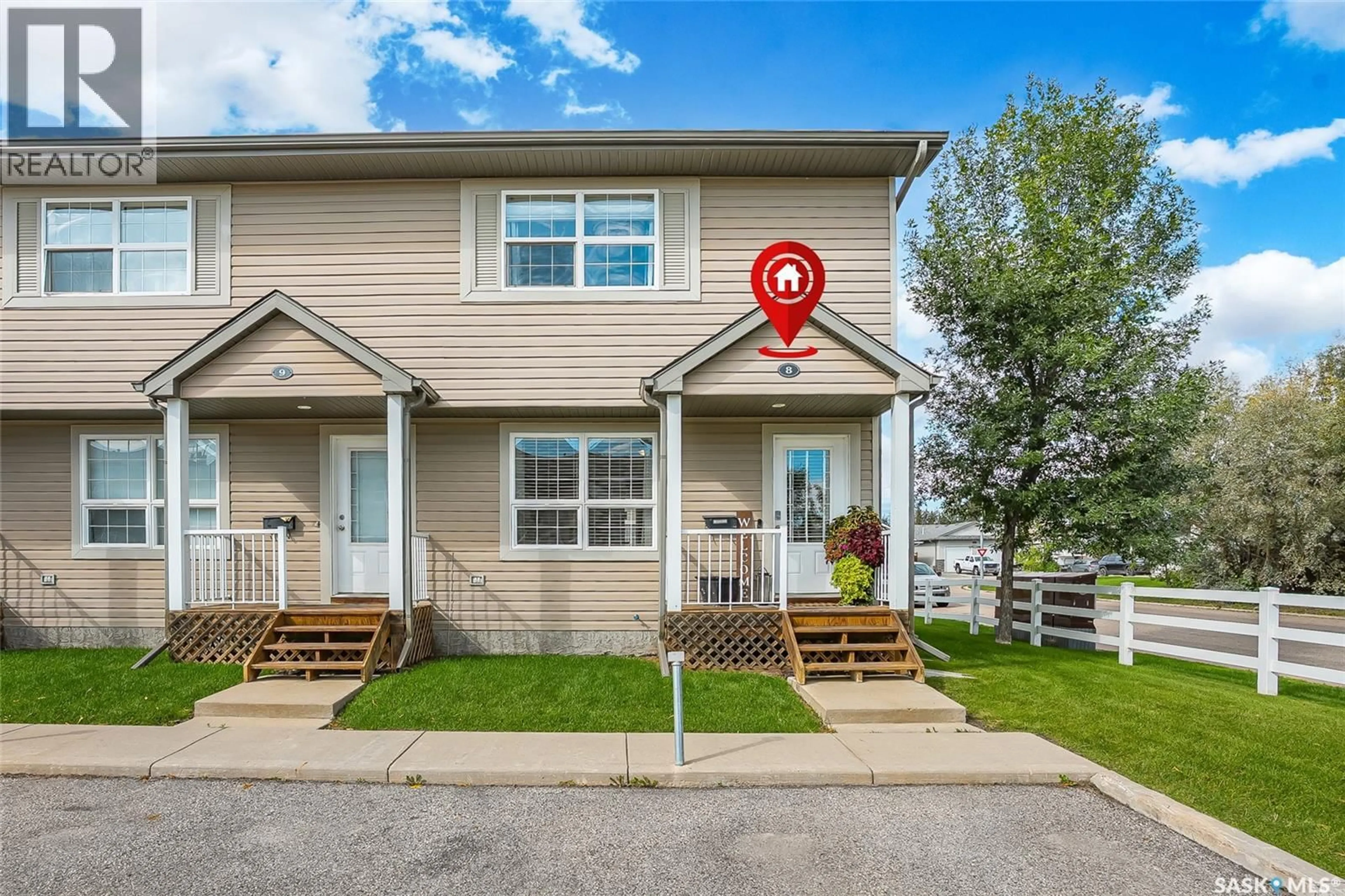 Home with vinyl exterior material, street for 300 - 8 MACCORMACK ROAD, Martensville Saskatchewan S0K2T0