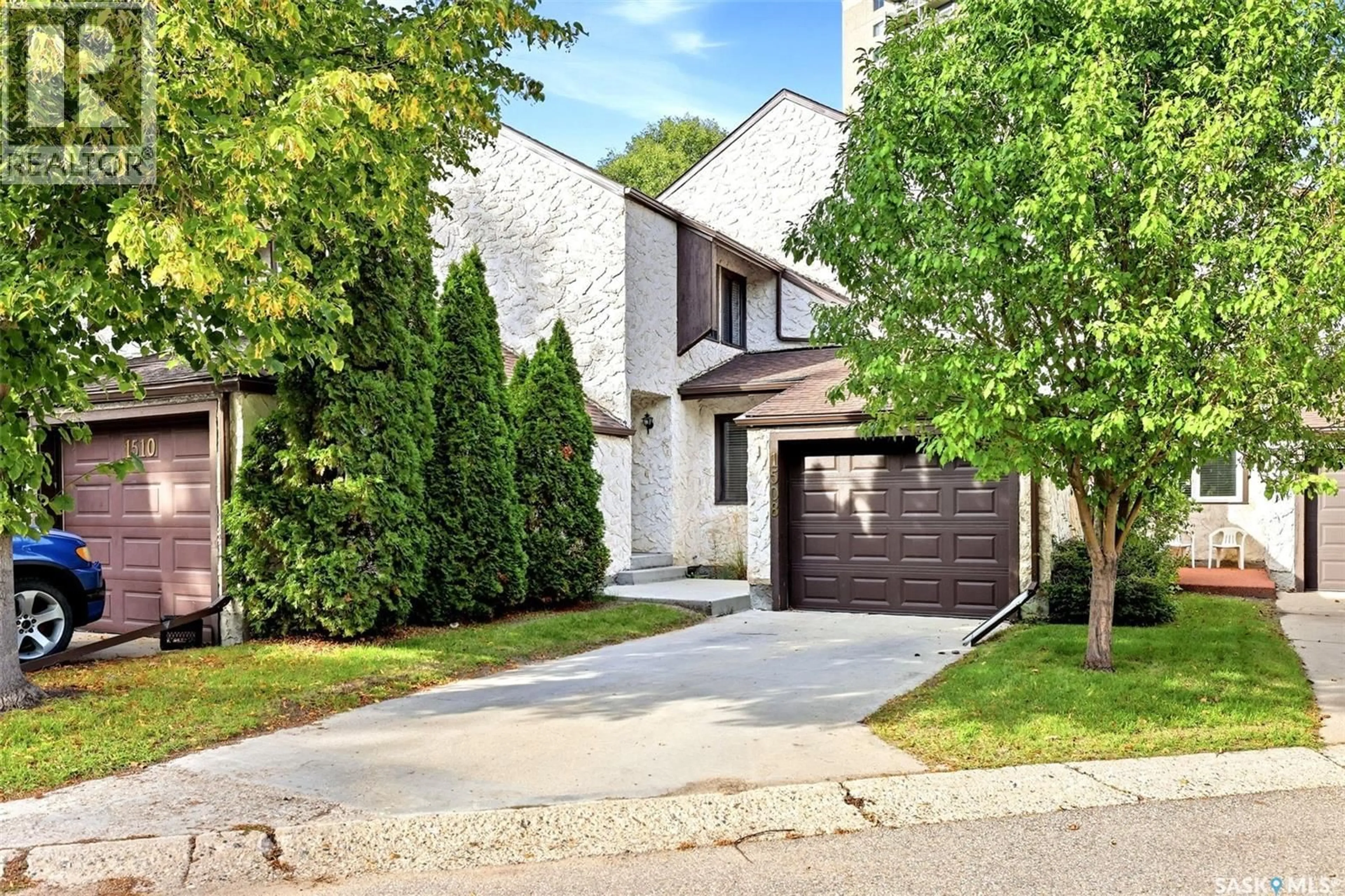 Home with brick exterior material, street for 1508 JUBILEE AVENUE, Regina Saskatchewan S4S3T2