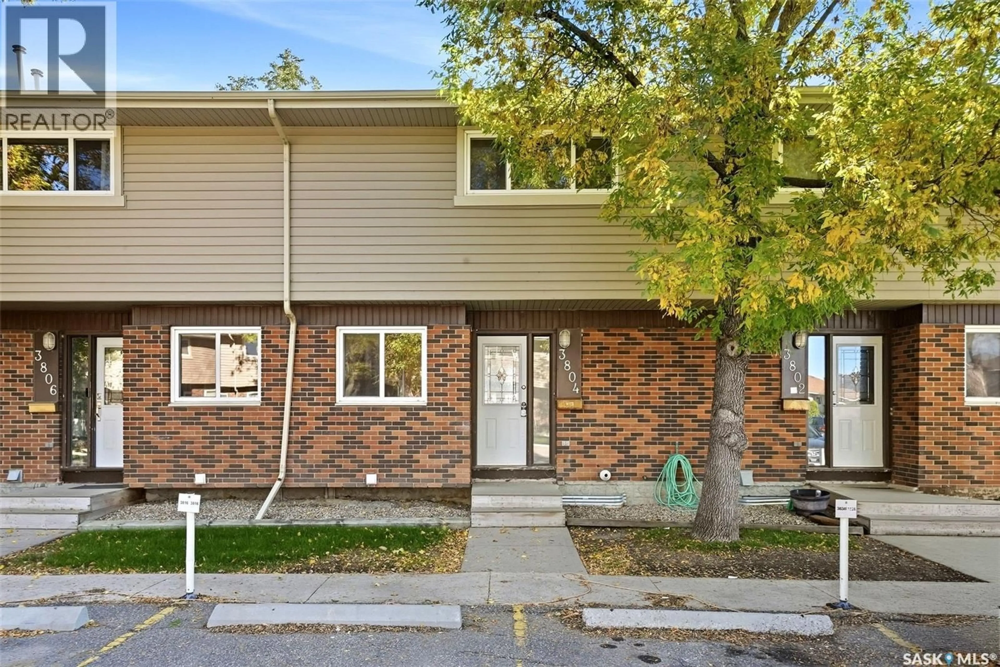 Unknown for 3804 CASTLE ROAD, Regina Saskatchewan S4S6M7
