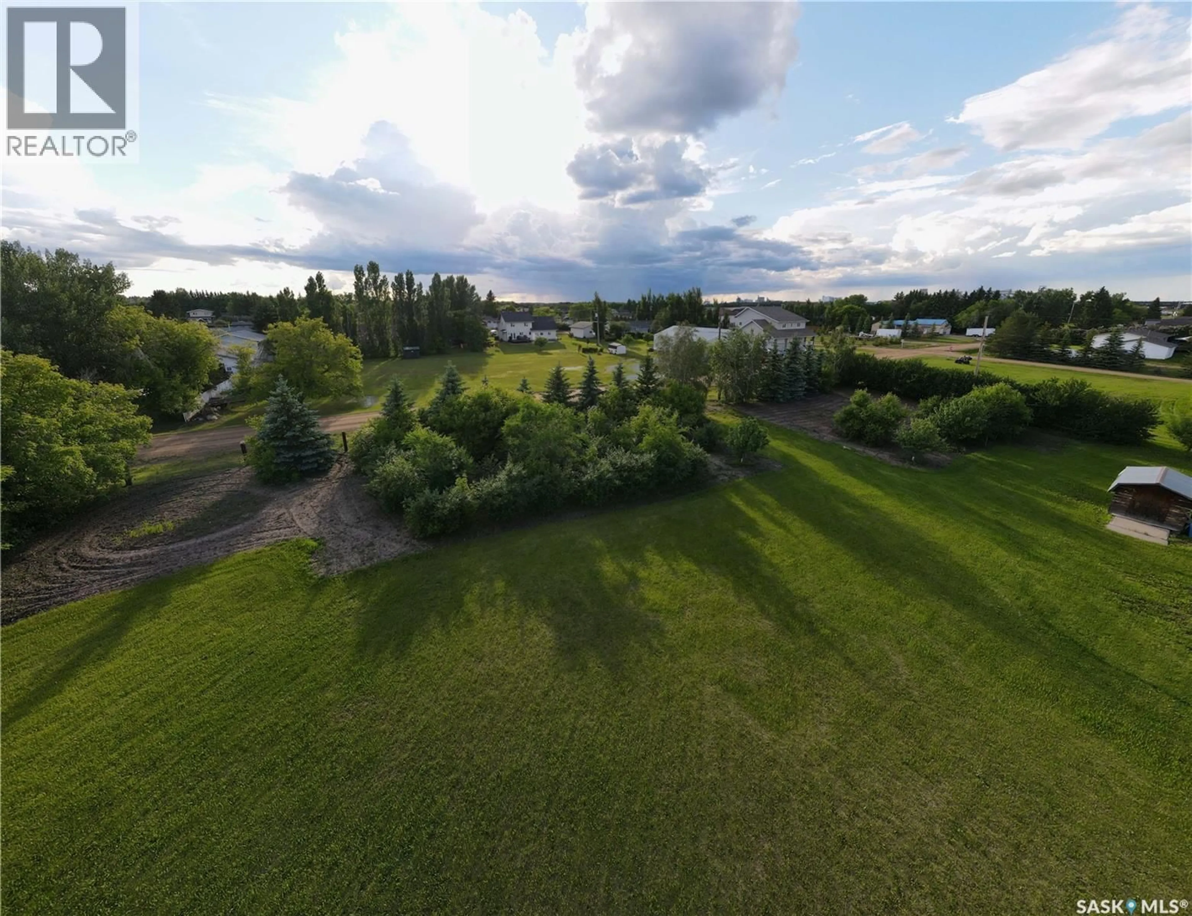 A pic from outside/outdoor area/front of a property/back of a property/a pic from drone, water/lake/river/ocean view for 212 SULLY AVENUE, Orkney Rm No. 244 Saskatchewan S3N4K1