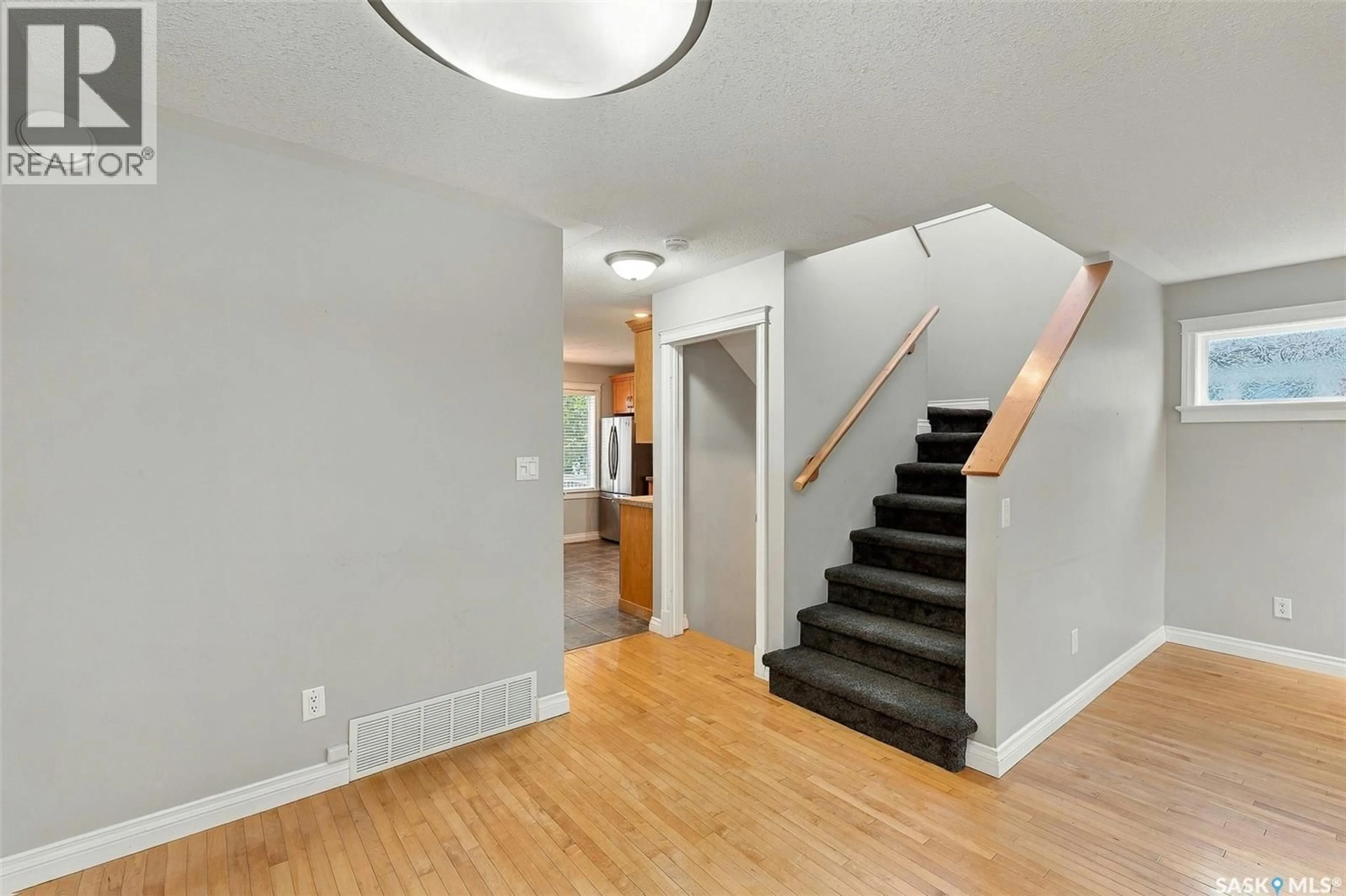 Unknown for 3917 VICTORIA AVENUE, Regina Saskatchewan S4T1M7
