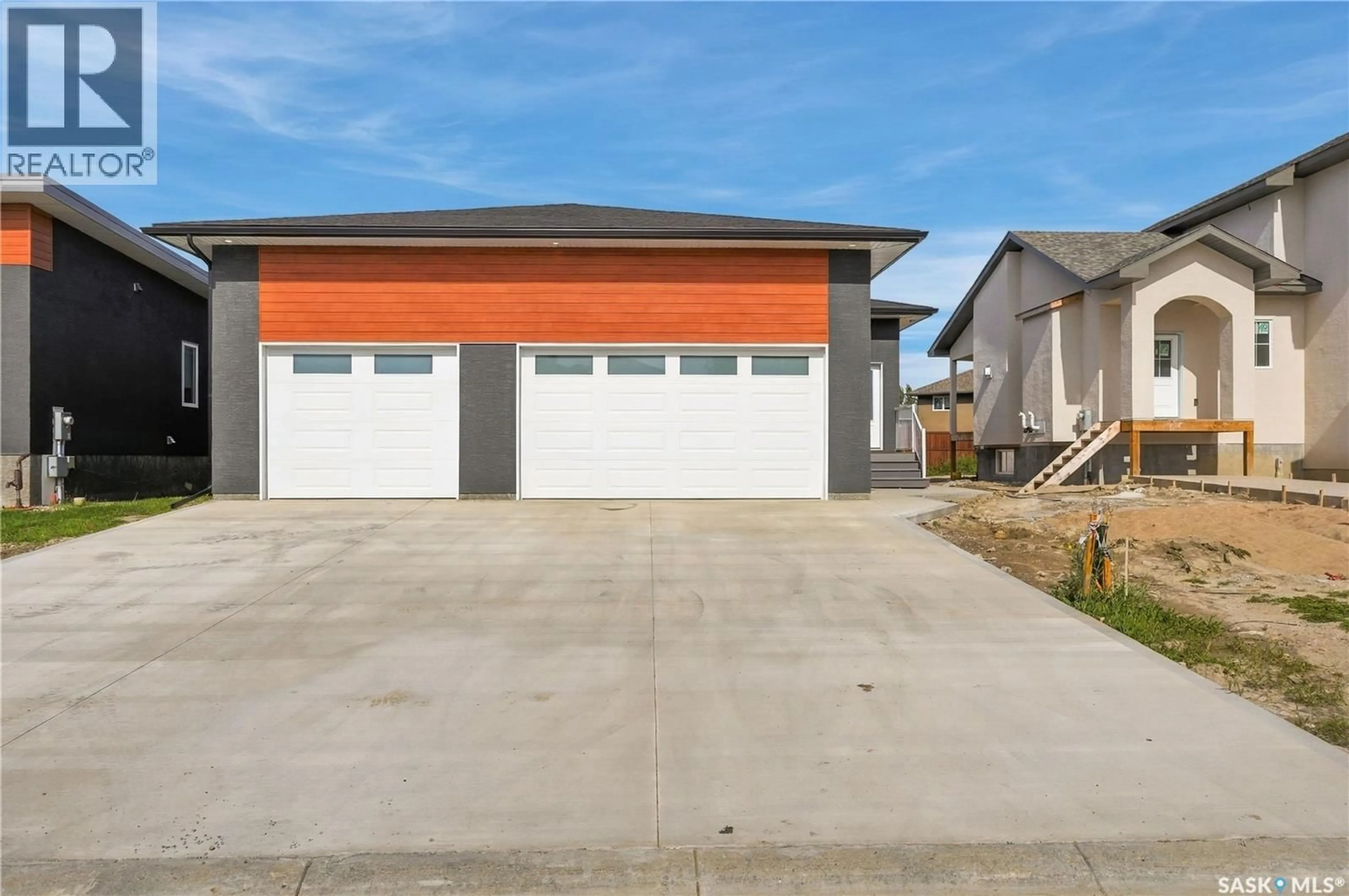 Indoor garage for 522 ASSINIBOIA STREET, Balgonie Saskatchewan S0G0E0