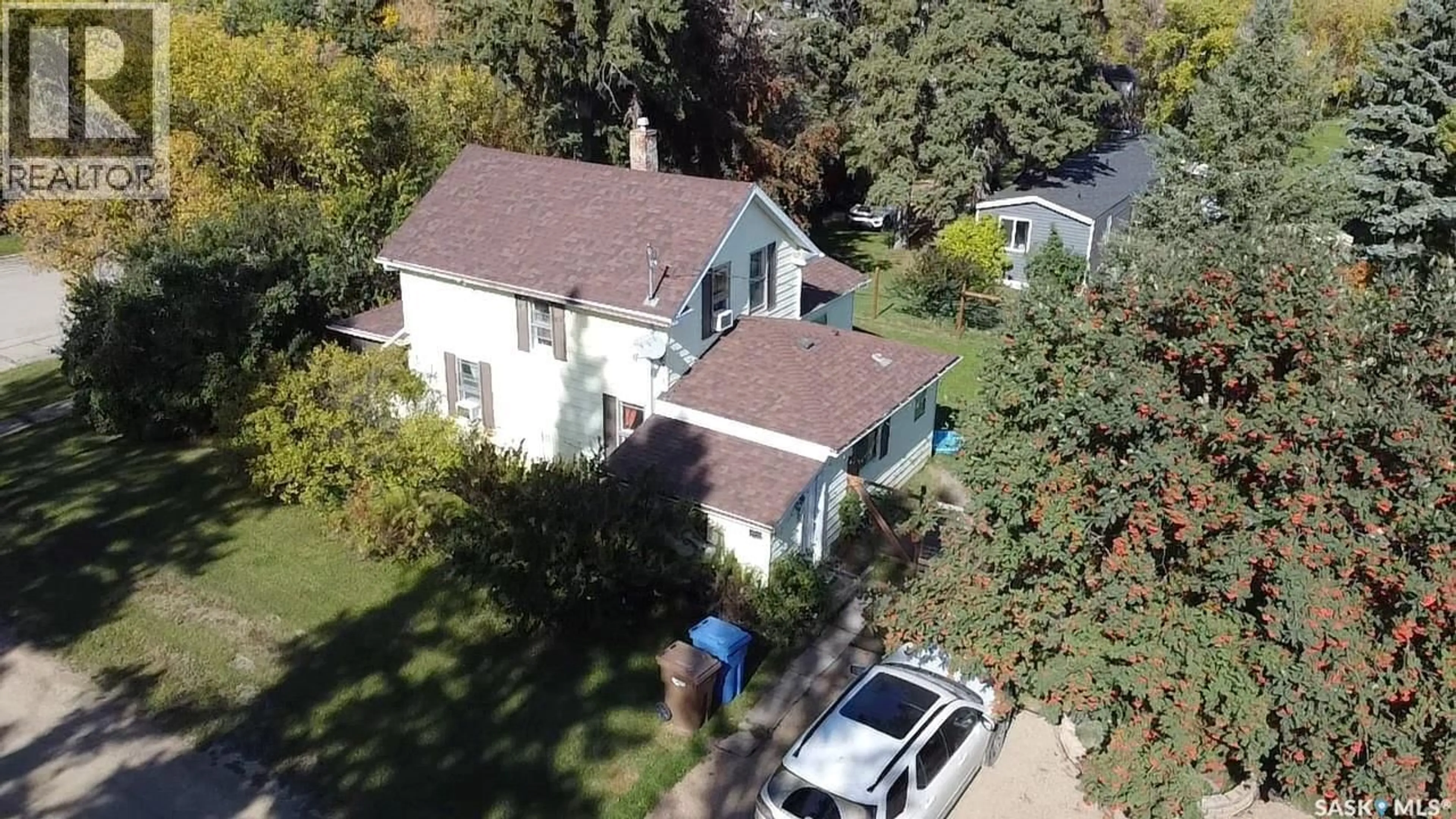 A pic from outside/outdoor area/front of a property/back of a property/a pic from drone, street for 326 4TH STREET, Star City Saskatchewan S0E1P0