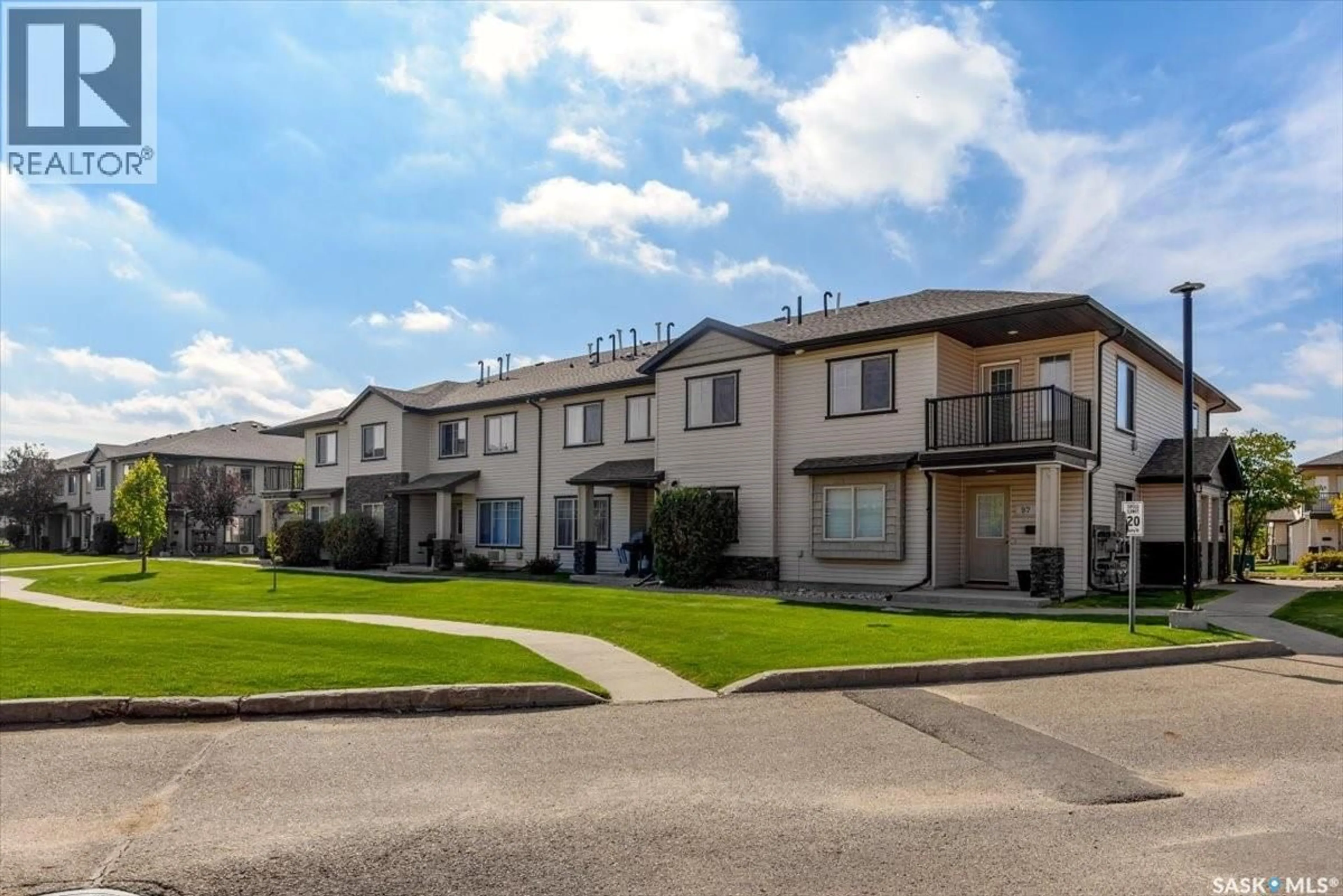 Unknown for 107 - 5051 JAMES HILL ROAD, Regina Saskatchewan S4W0B9