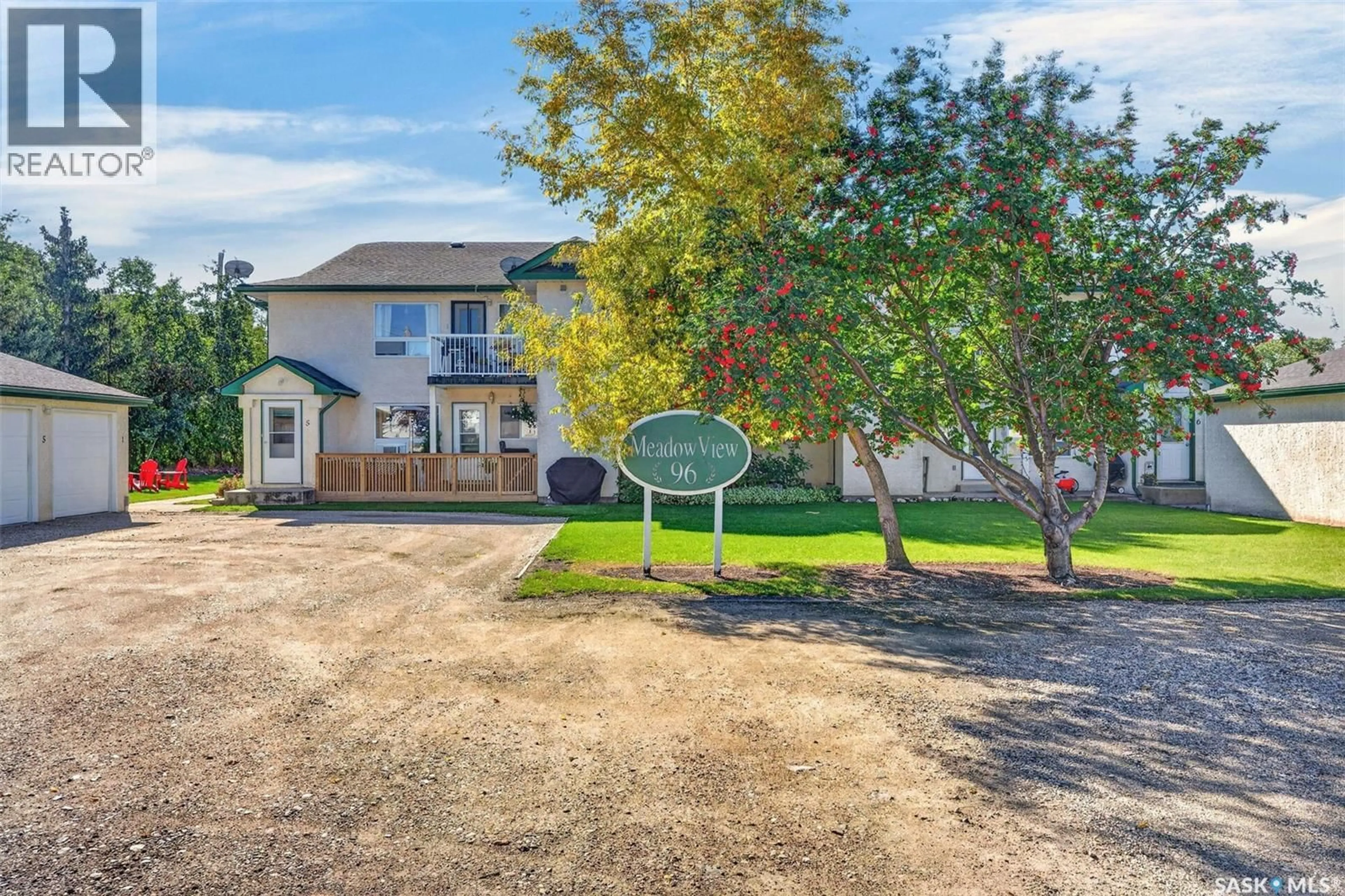 A pic from outside/outdoor area/front of a property/back of a property/a pic from drone, street for S - 7 315 3RD AVENUE, St. Brieux Saskatchewan S0K3V0